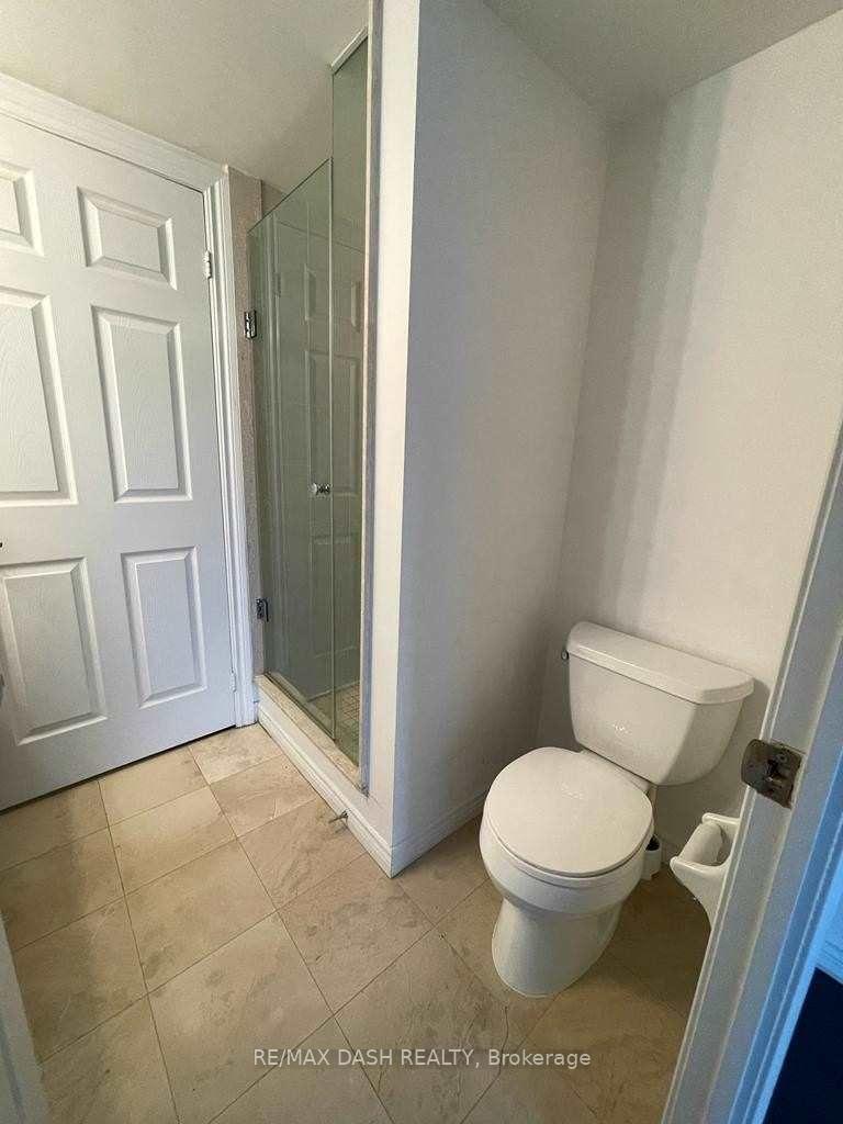 Photo 9 of Unit 1705, 761 Bay Street, Toronto, Bay Street Corridor — HOMEH