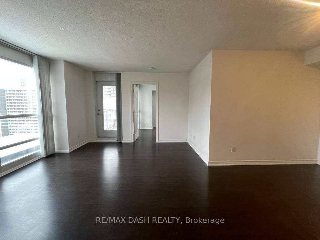 Photo 12 of Unit 1705, 761 Bay Street, Toronto, Bay Street Corridor — HOMEH