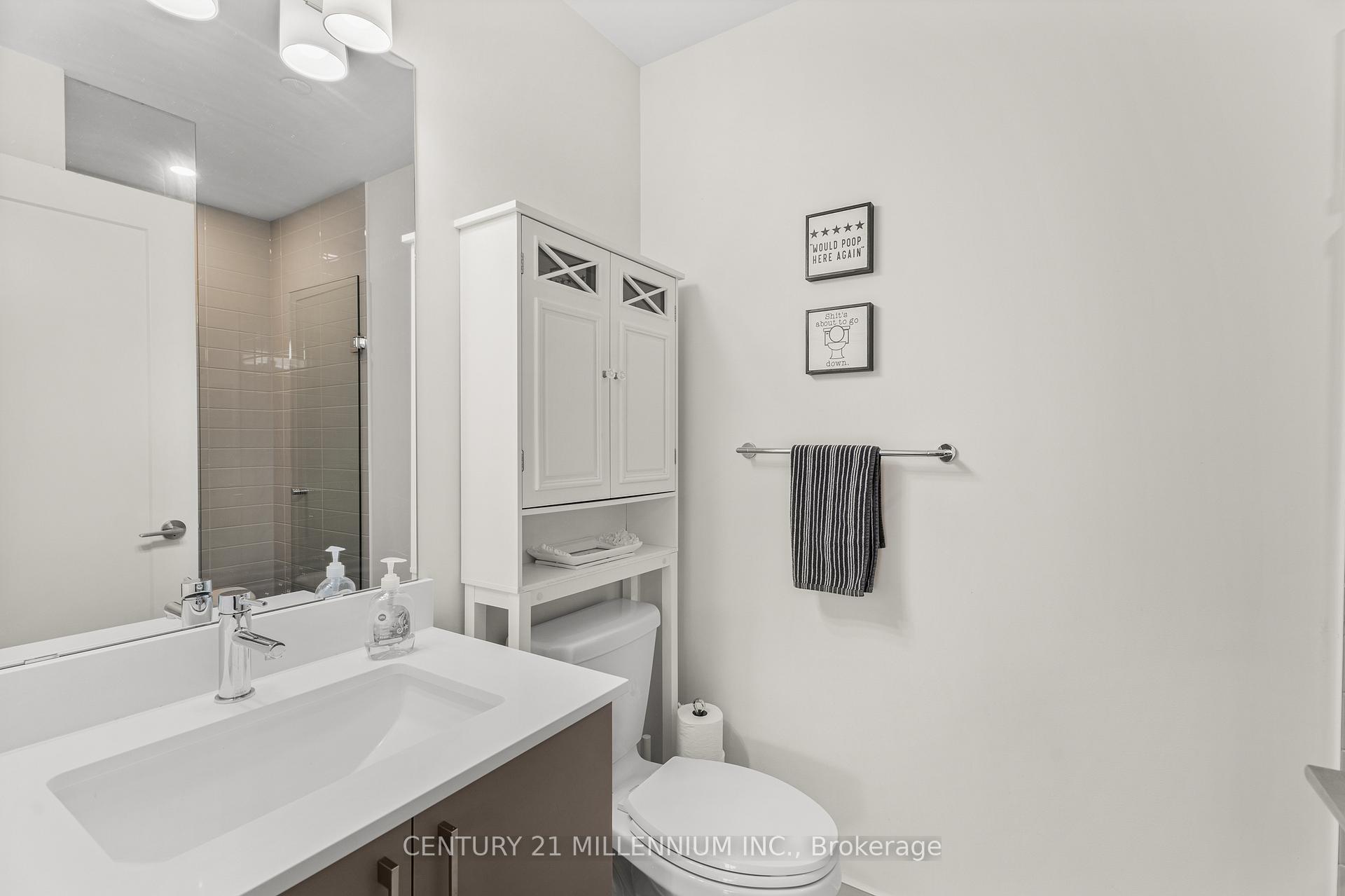 Photo 8 of Unit 1712, 27 Bathurst Street, Toronto, Waterfront Communities — HOMEH