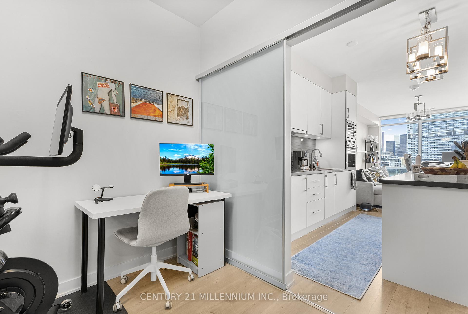 Photo 12 of Unit 1712, 27 Bathurst Street, Toronto, Waterfront Communities — HOMEH