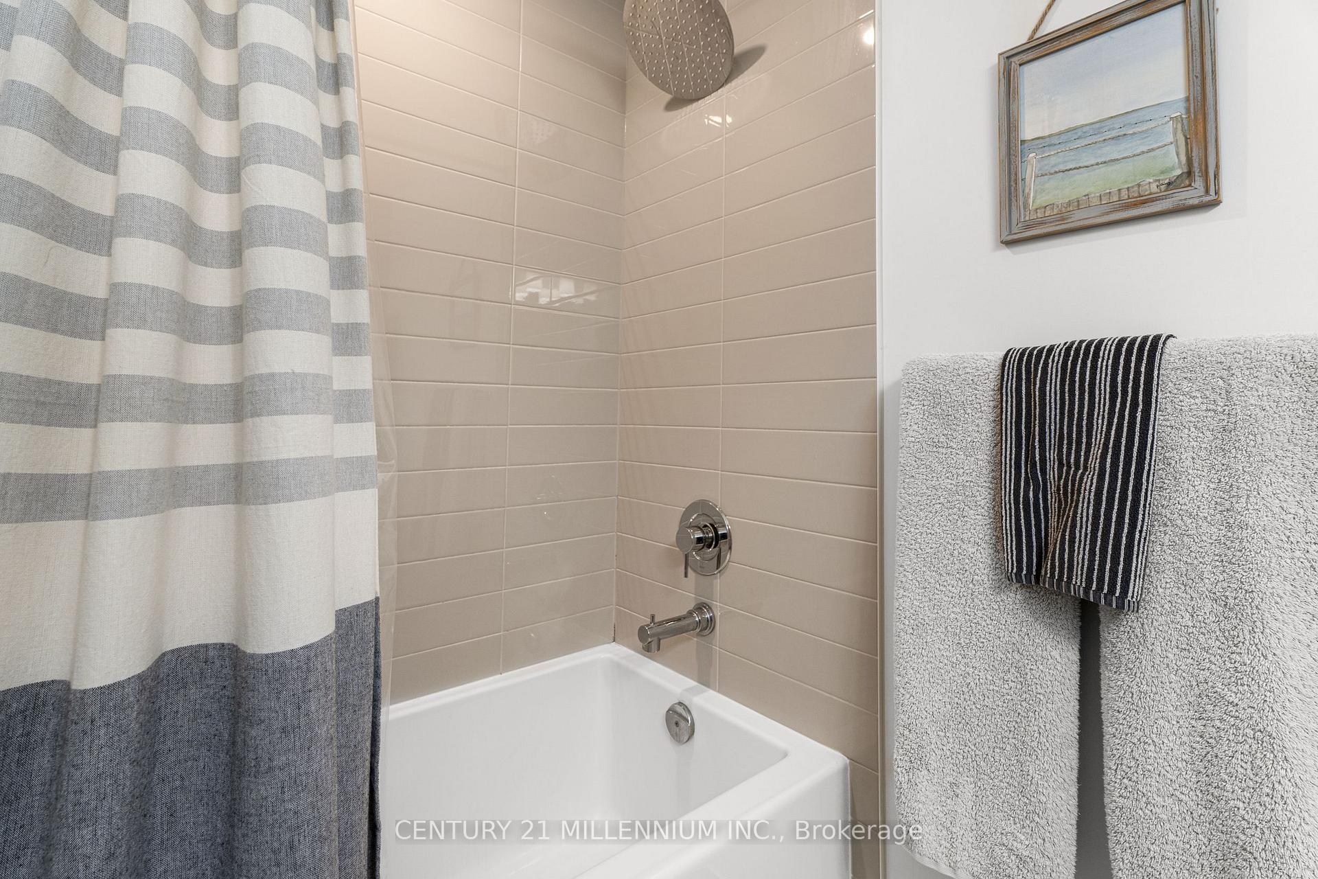 Photo 19 of Unit 1712, 27 Bathurst Street, Toronto, Waterfront Communities — HOMEH