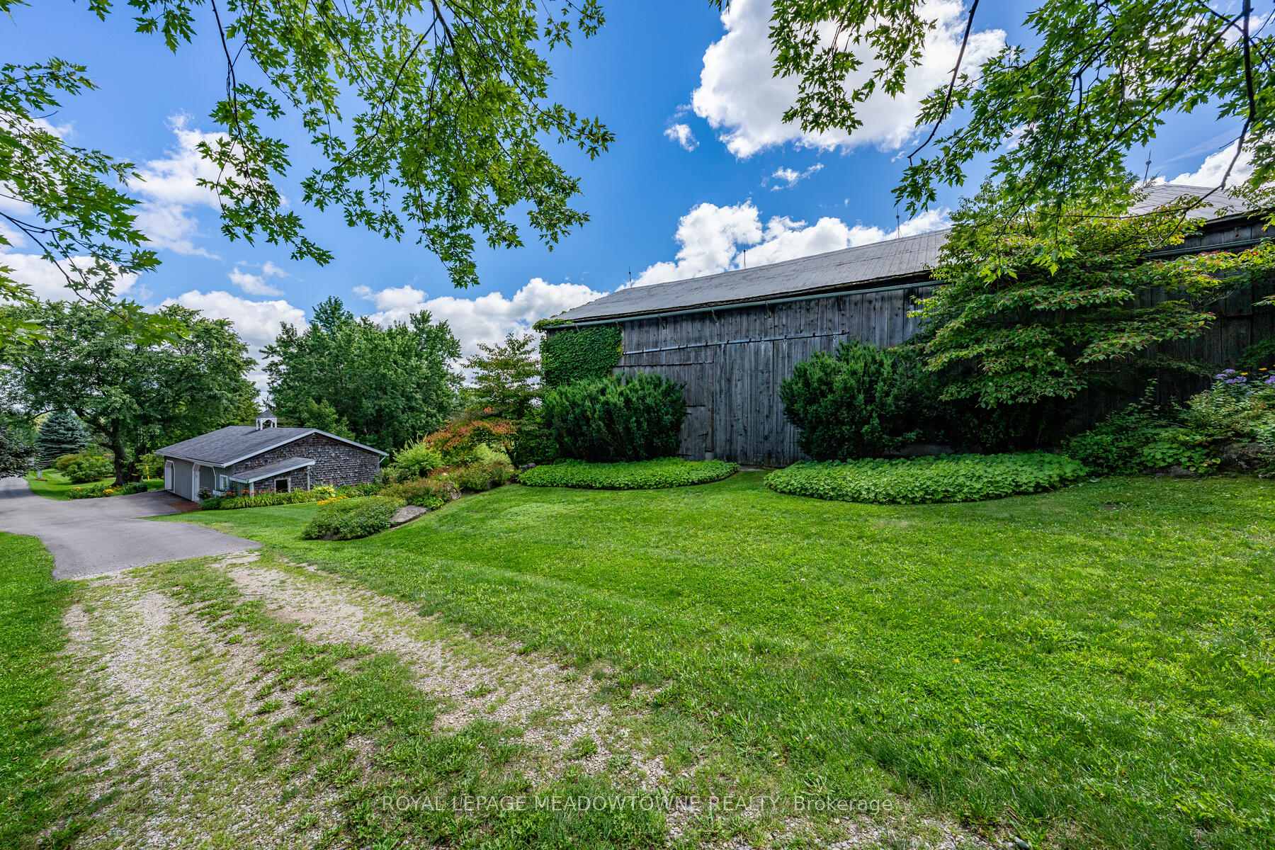 Photo 36 of 5886 Third Line, Erin, Rural Erin — HOMEH