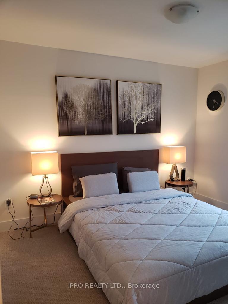 Photo 9 of Unit 8, 115 Shoreview Place, Hamilton, Lakeshore — HOMEH