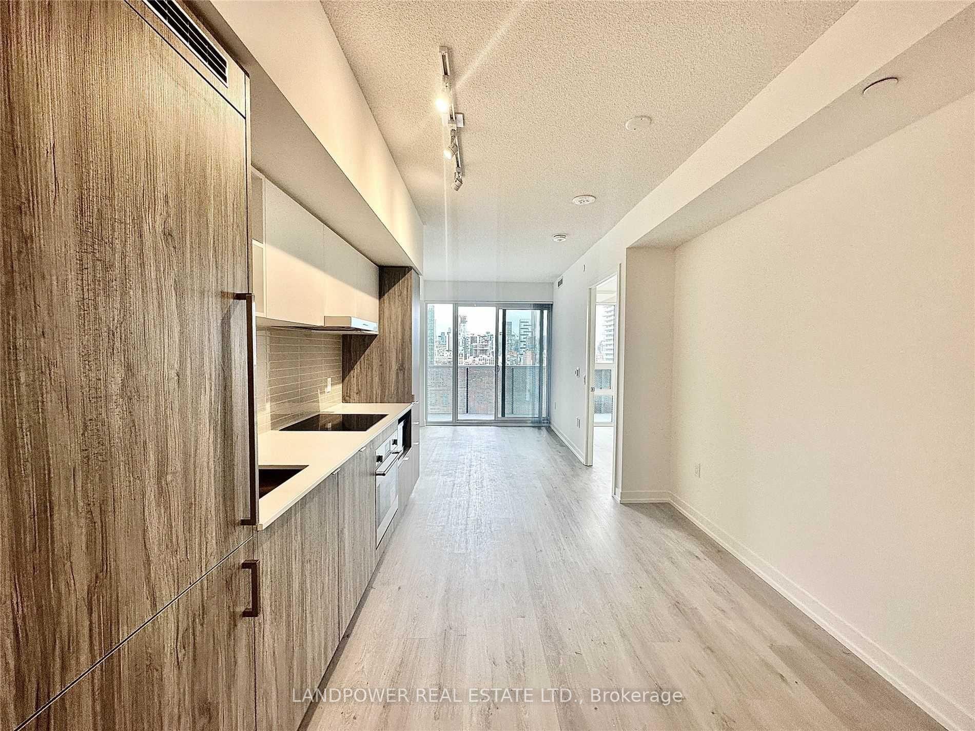 Photo 4 of Unit 2001, 138 Downes Street, Toronto, Waterfront Communities — HOMEH