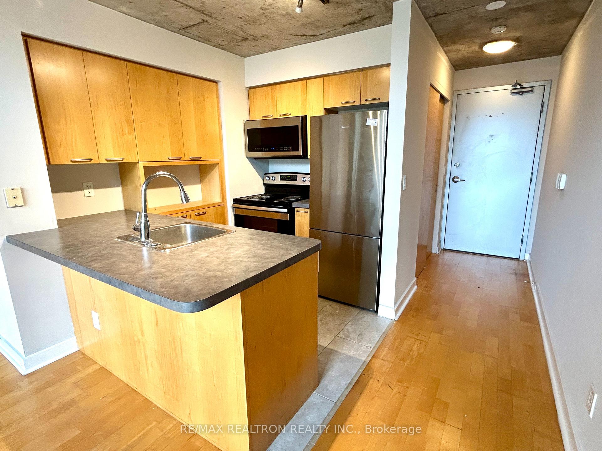 Photo 5 of Unit 609, 255 Richmond Street E, Toronto, Moss Park — HOMEH