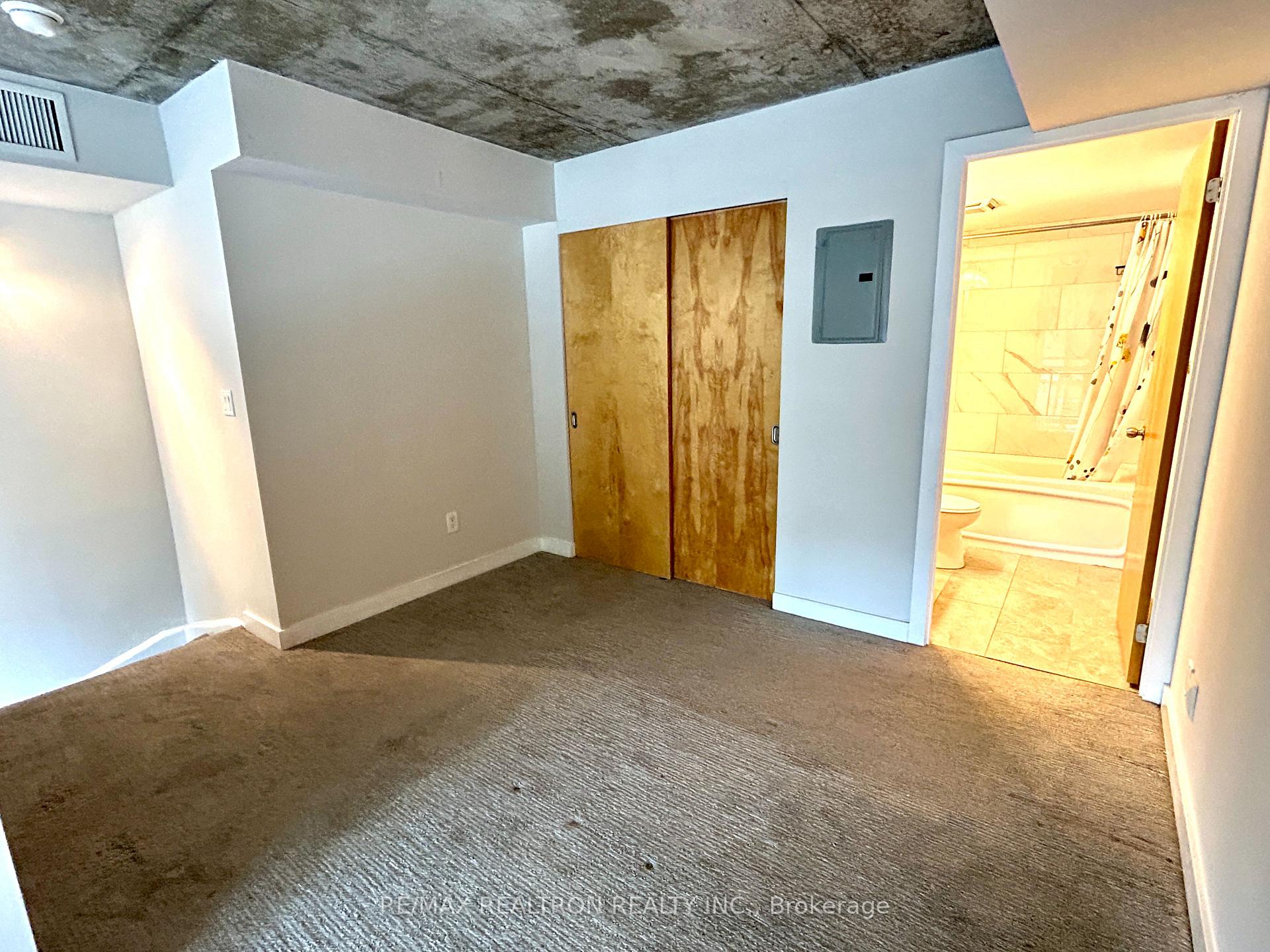 Photo 8 of Unit 609, 255 Richmond Street E, Toronto, Moss Park — HOMEH