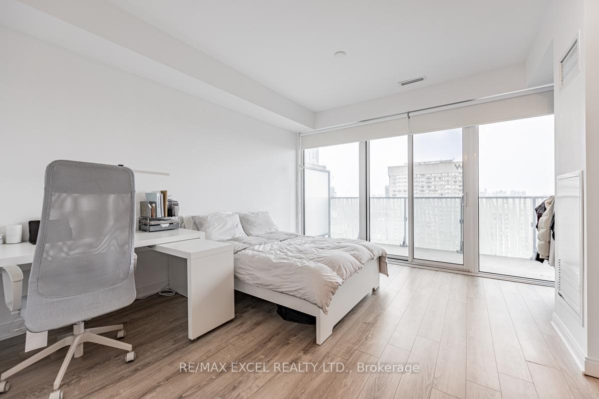 Photo 3 of Unit 3407, 42 Charles Street E, Toronto, Church-Yonge Corridor — HOMEH