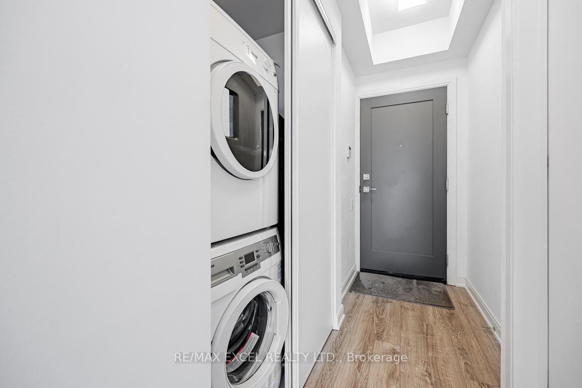 Photo 9 of Unit 3407, 42 Charles Street E, Toronto, Church-Yonge Corridor — HOMEH