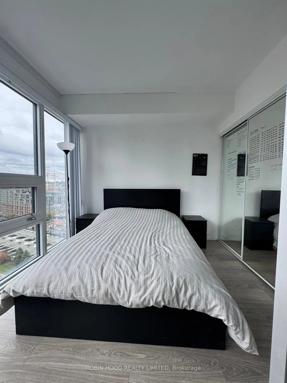 Photo 2 of Unit 1811, 19 Western Battery Road, Toronto, Niagara — HOMEH