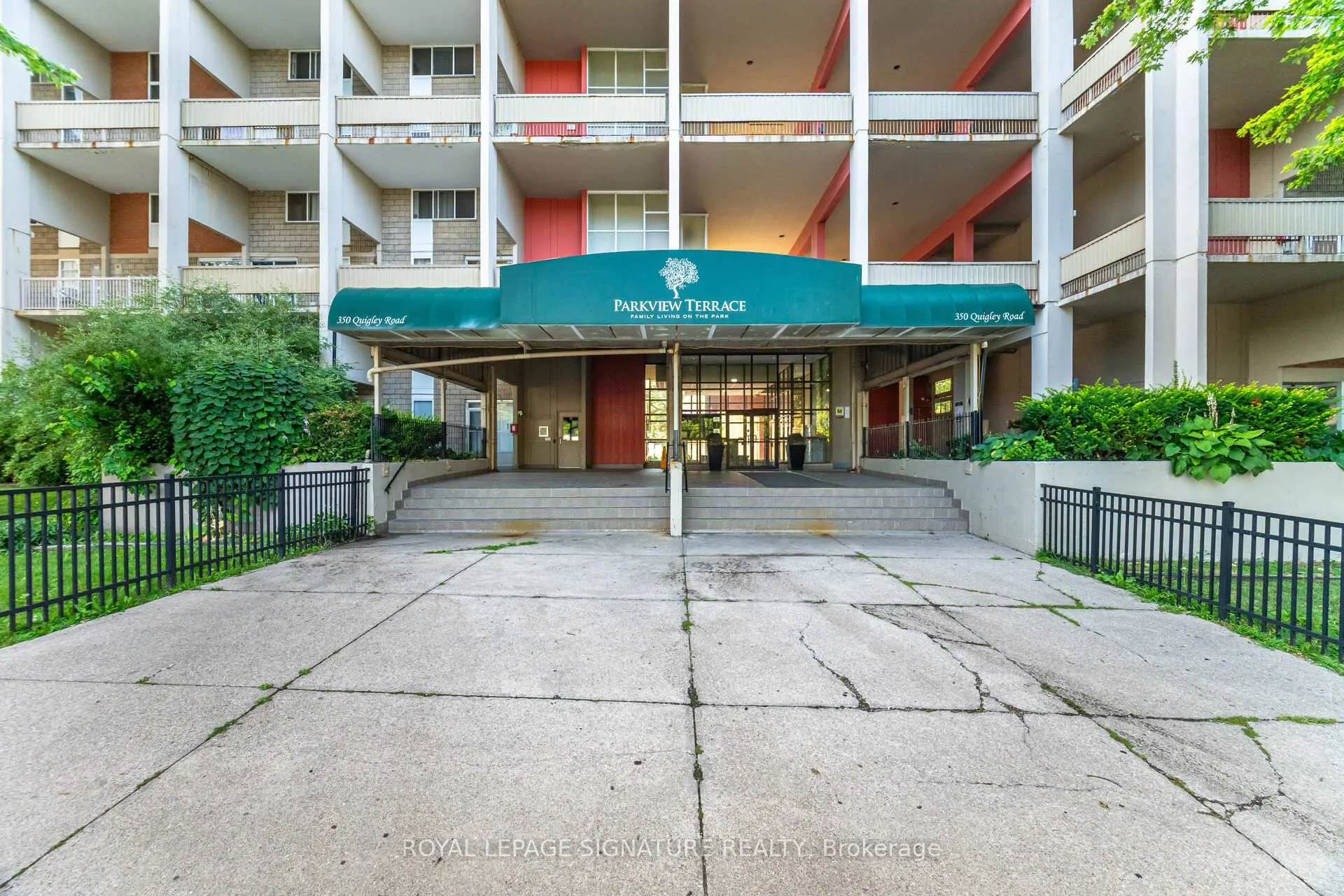 Photo 2 of Unit 447, 350 Quigley Road, Hamilton, Vincent — HOMEH