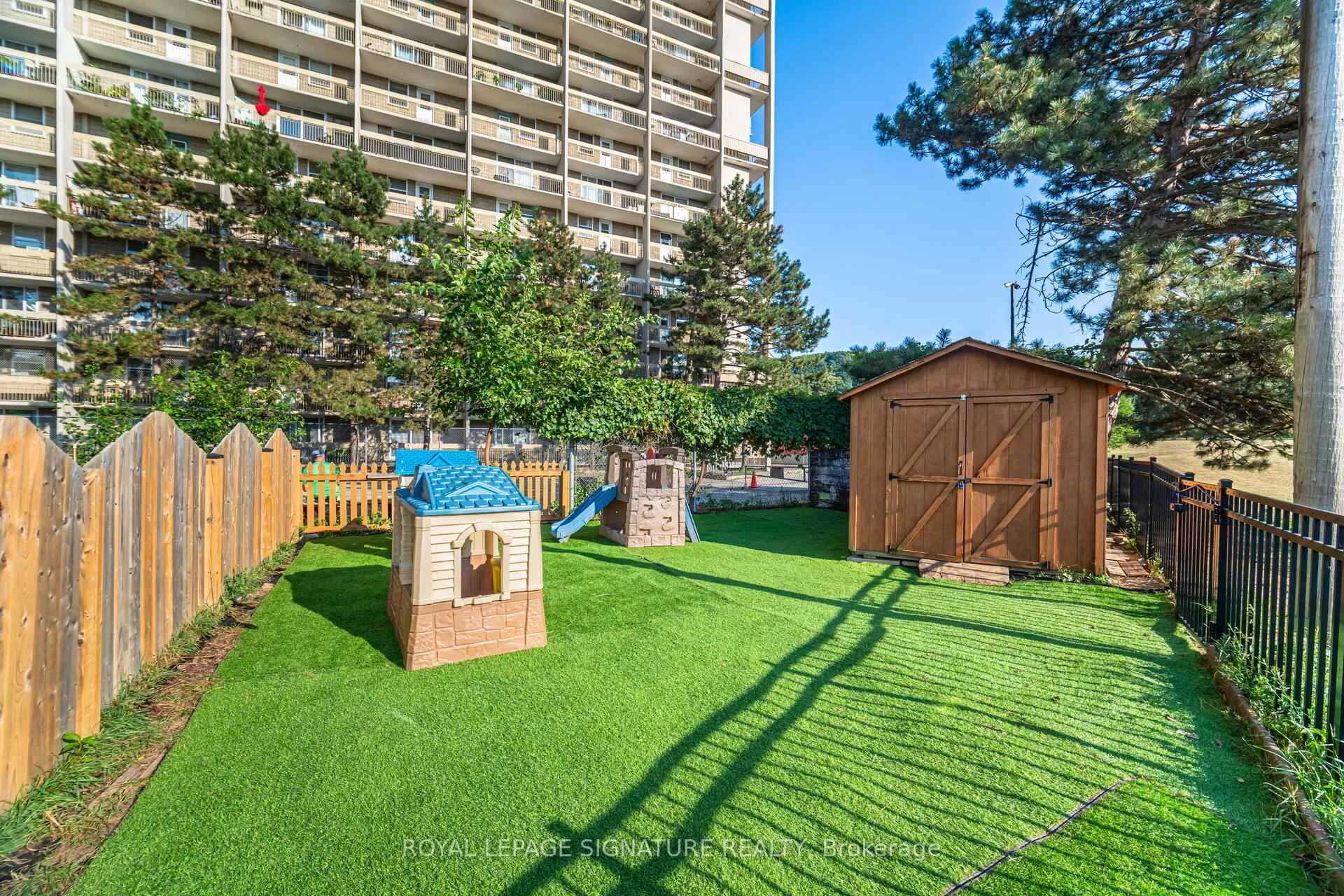 Photo 41 of Unit 447, 350 Quigley Road, Hamilton, Vincent — HOMEH