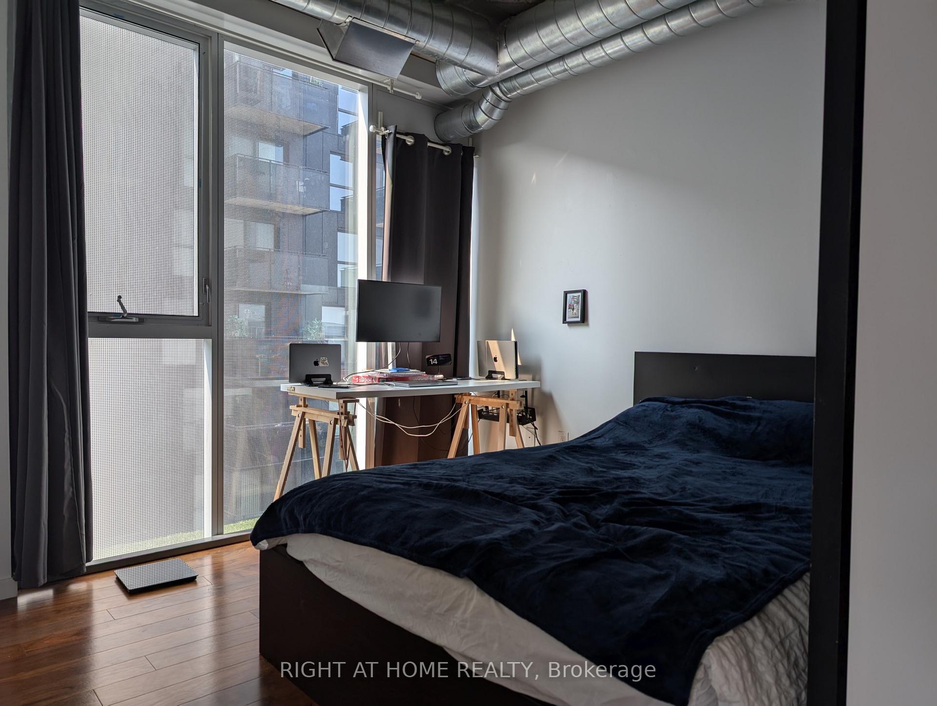 Photo 5 of Unit 618, 32 Trolley Crescent, Toronto, Moss Park — HOMEH