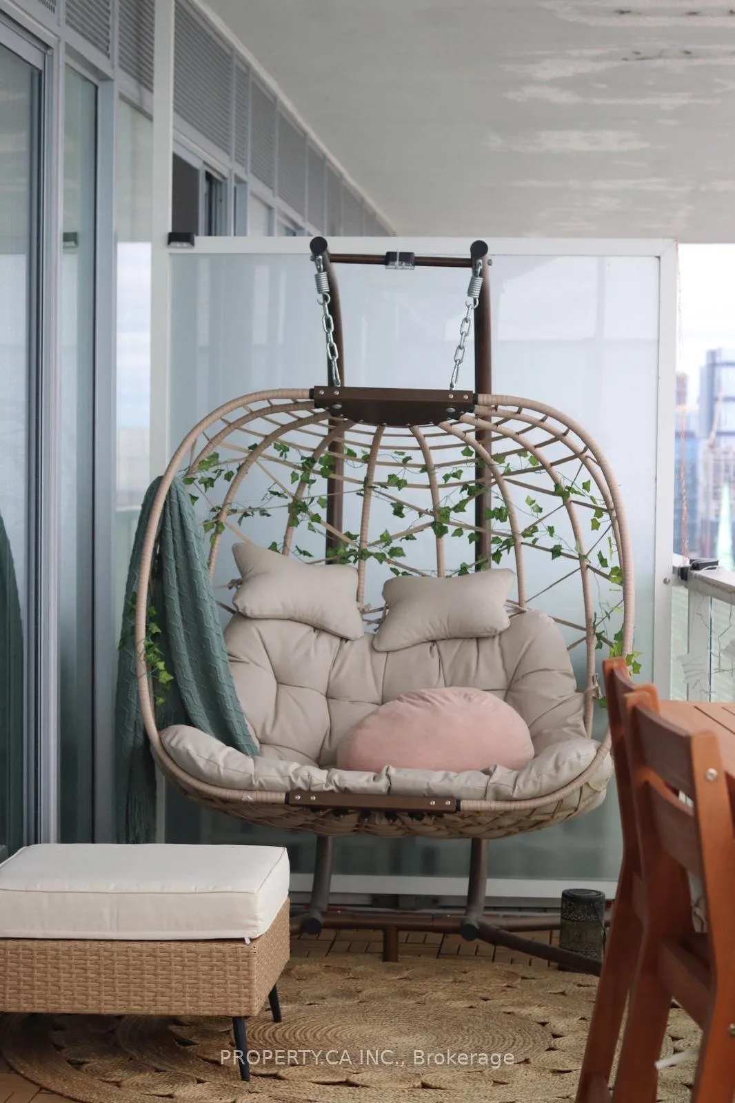 Photo 9 of Unit 3401, 15 Queens Quay E, Toronto, Waterfront Communities — HOMEH