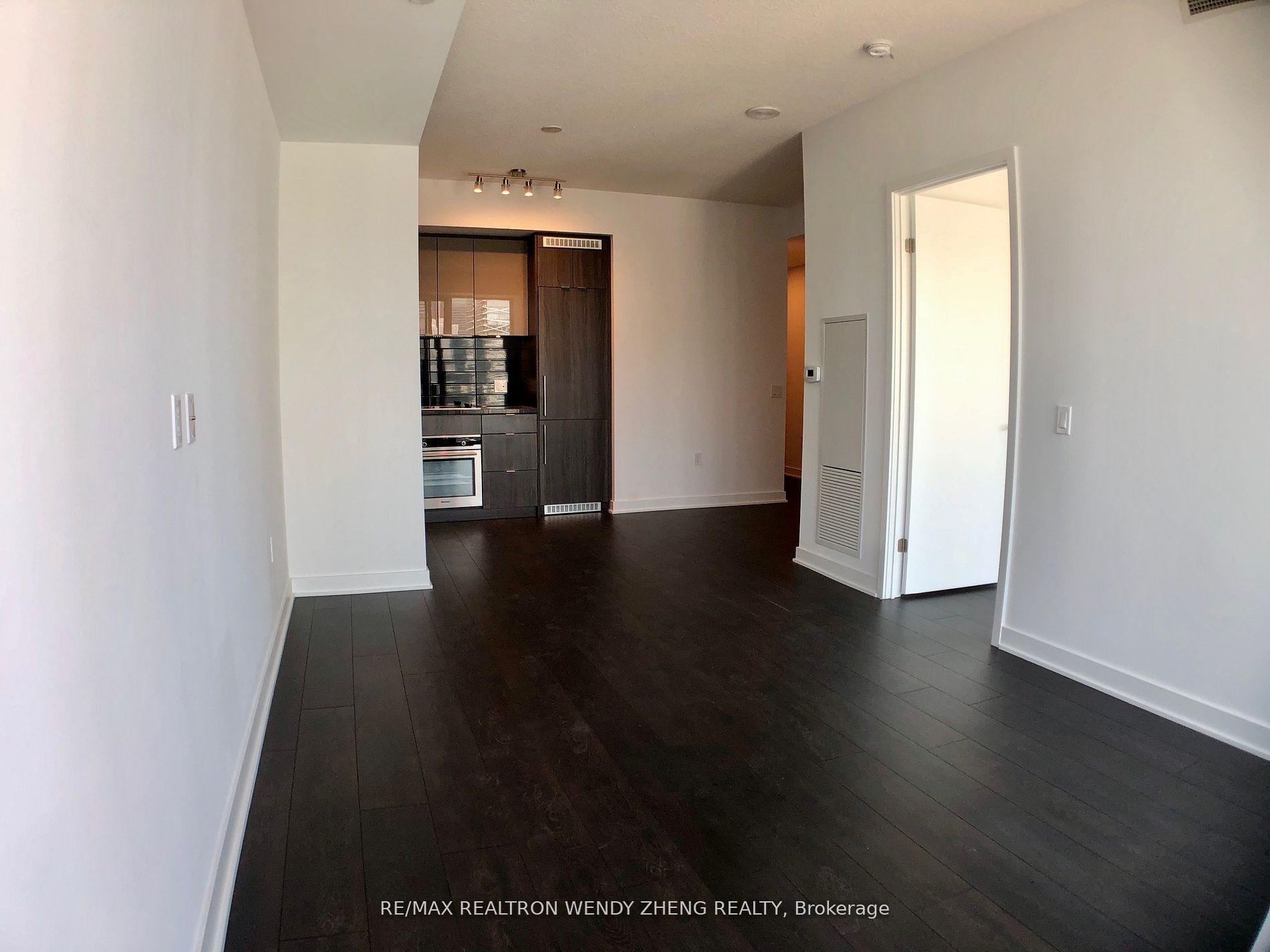 Photo 9 of Unit 4209, 125 Blue Jays Way, Toronto, Waterfront Communities — HOMEH