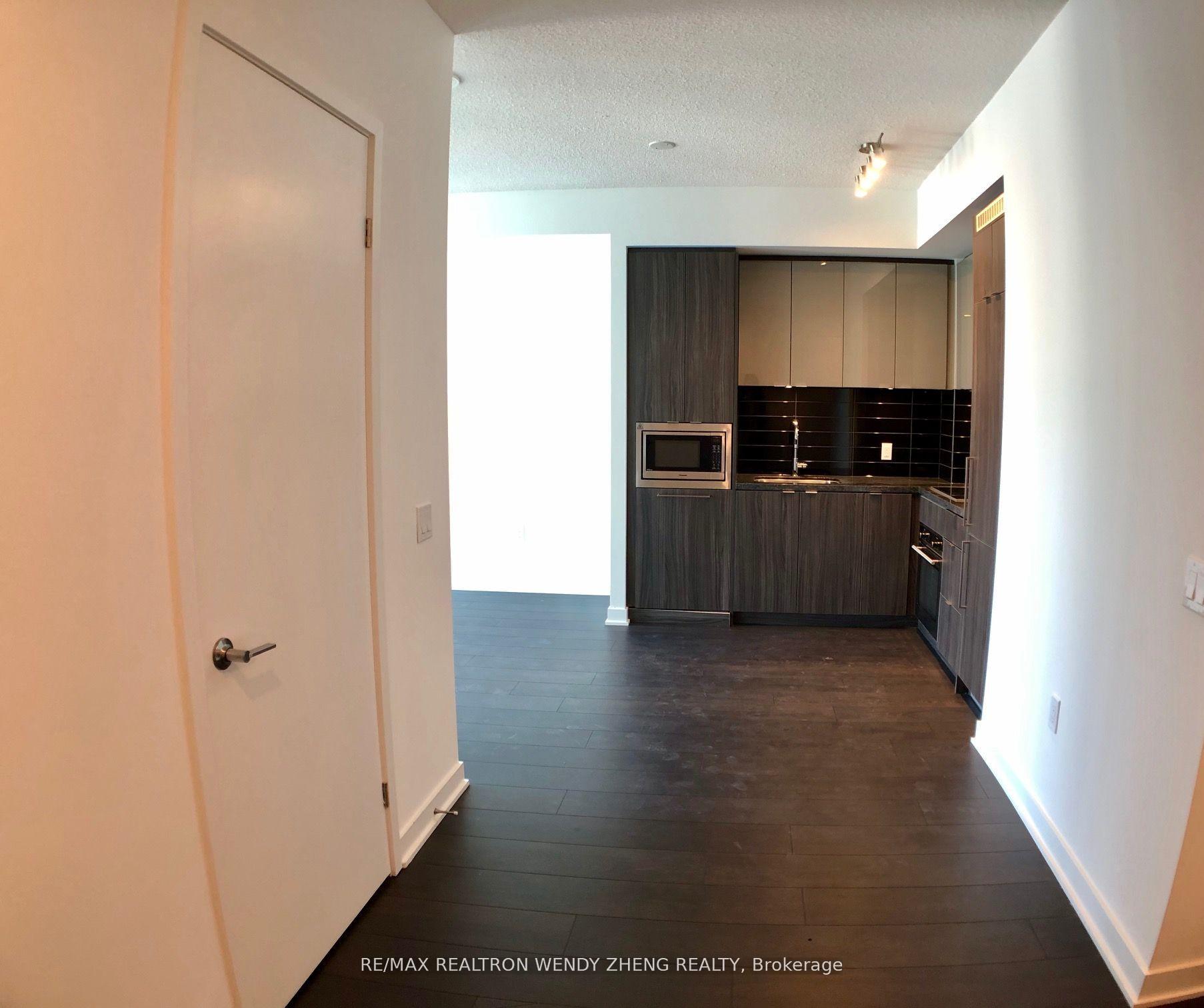 Photo 12 of Unit 4209, 125 Blue Jays Way, Toronto, Waterfront Communities — HOMEH