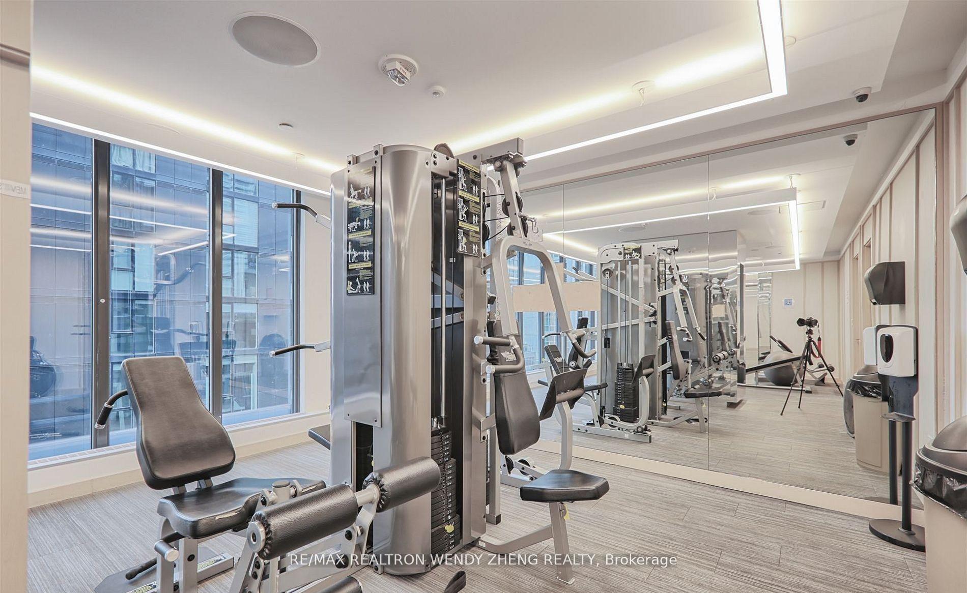 Photo 14 of Unit 4209, 125 Blue Jays Way, Toronto, Waterfront Communities — HOMEH