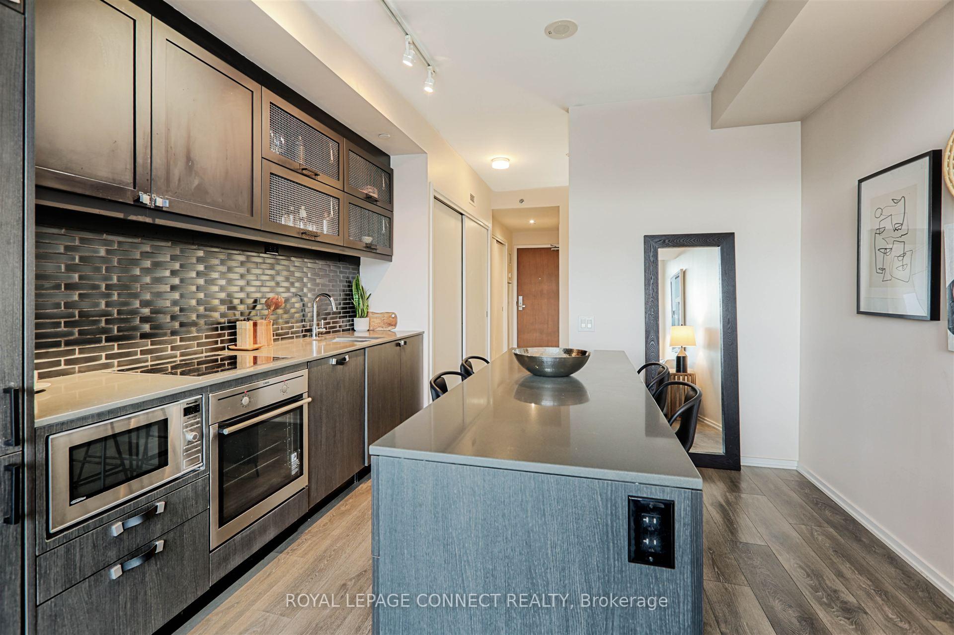 Photo 9 of Unit 503, 783 Bathurst Street, Toronto, University — HOMEH