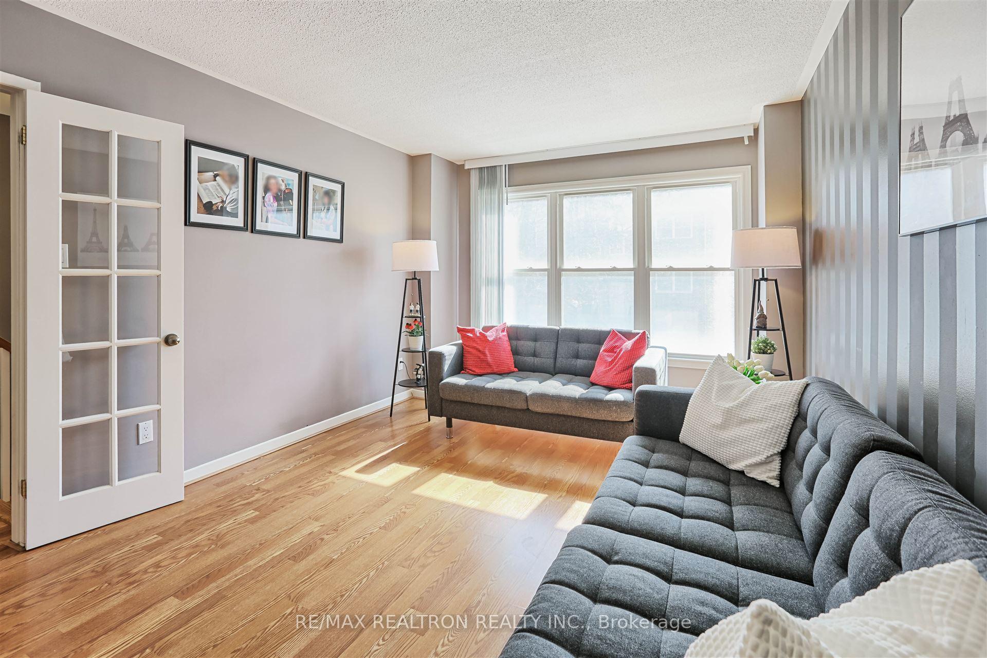 Photo 6 of 21 Nottinghill Road, Markham, German Mills — HOMEH
