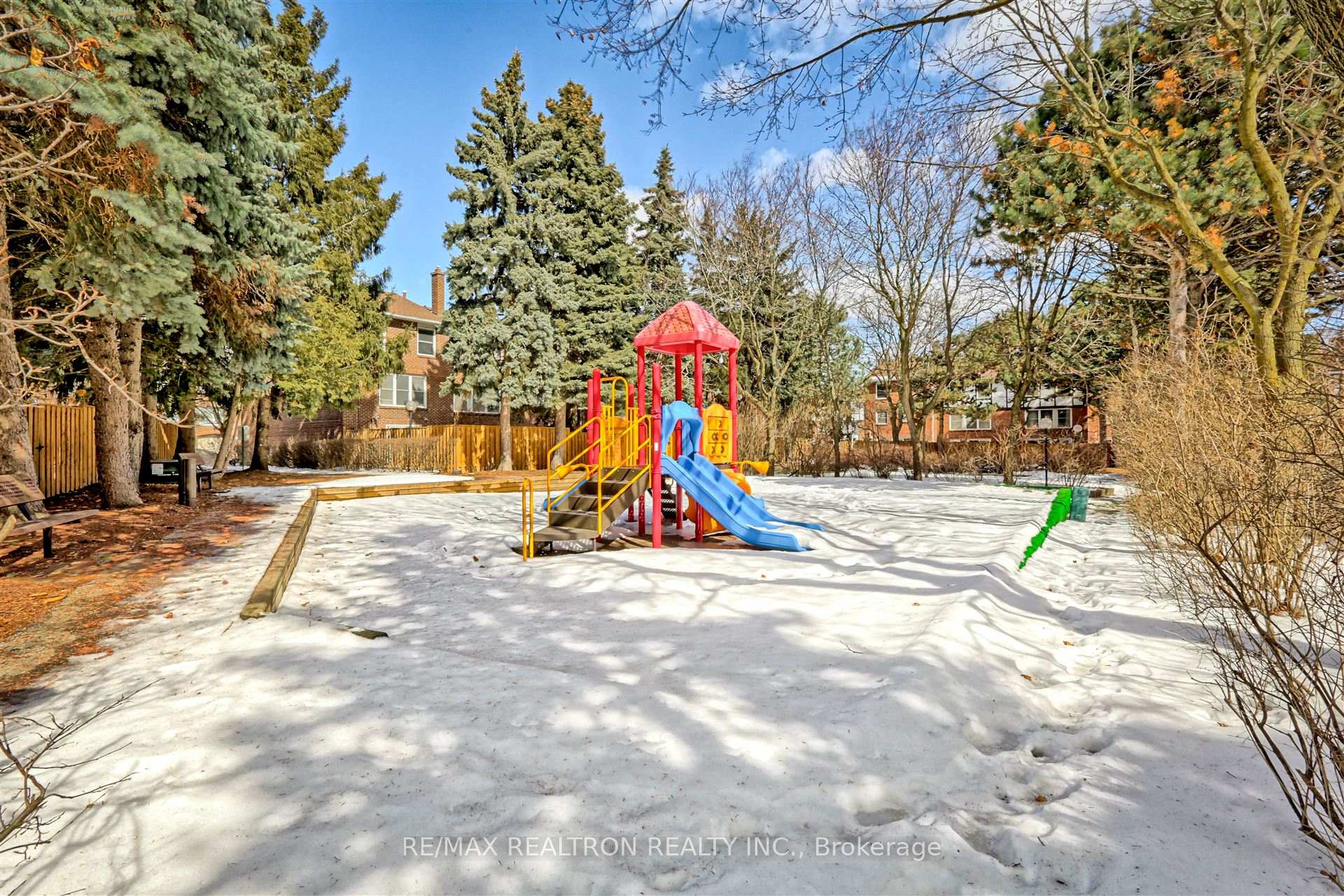 Photo 42 of 21 Nottinghill Road, Markham, German Mills — HOMEH