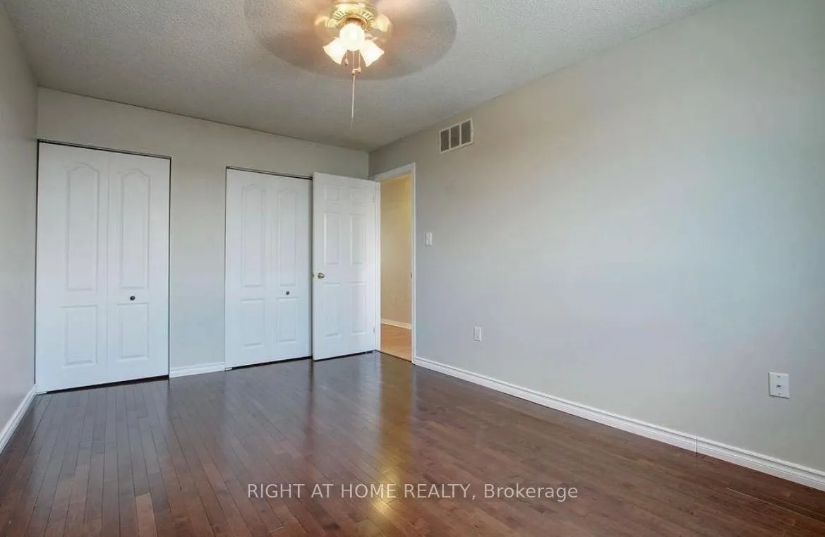 Photo 8 of Unit 43, 104 Frances Avenue, Hamilton, Lakeshore — HOMEH