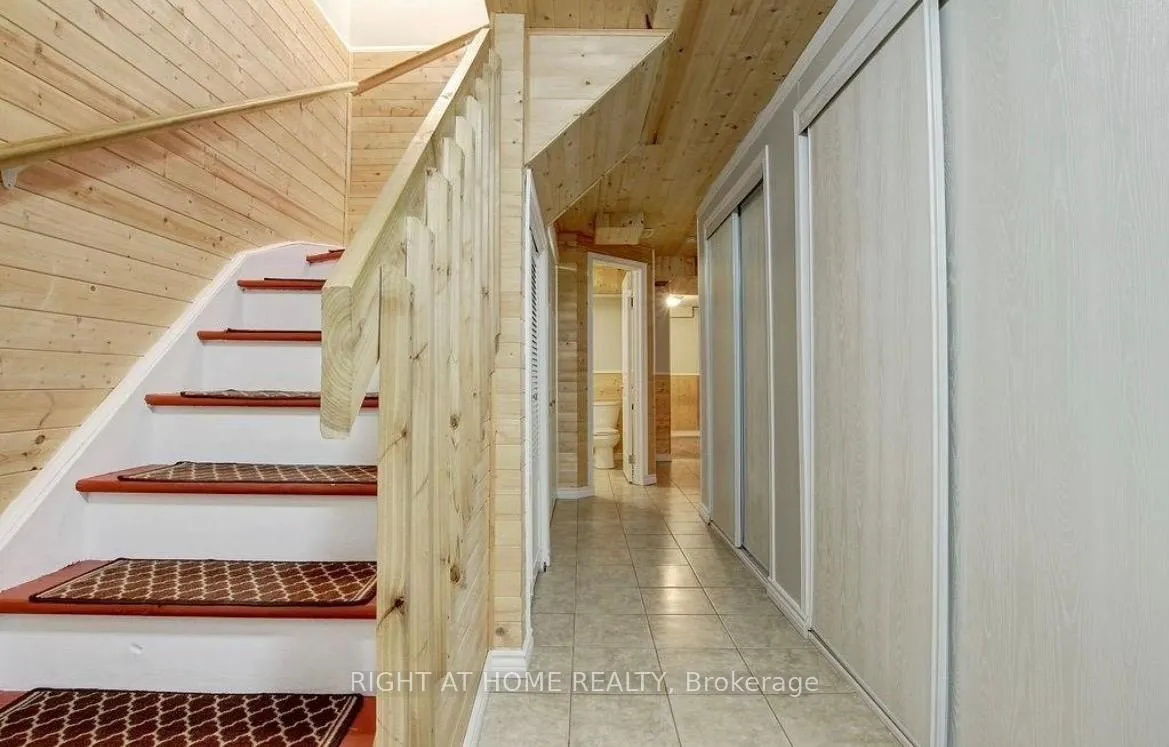 Photo 10 of Unit 43, 104 Frances Avenue, Hamilton, Lakeshore — HOMEH