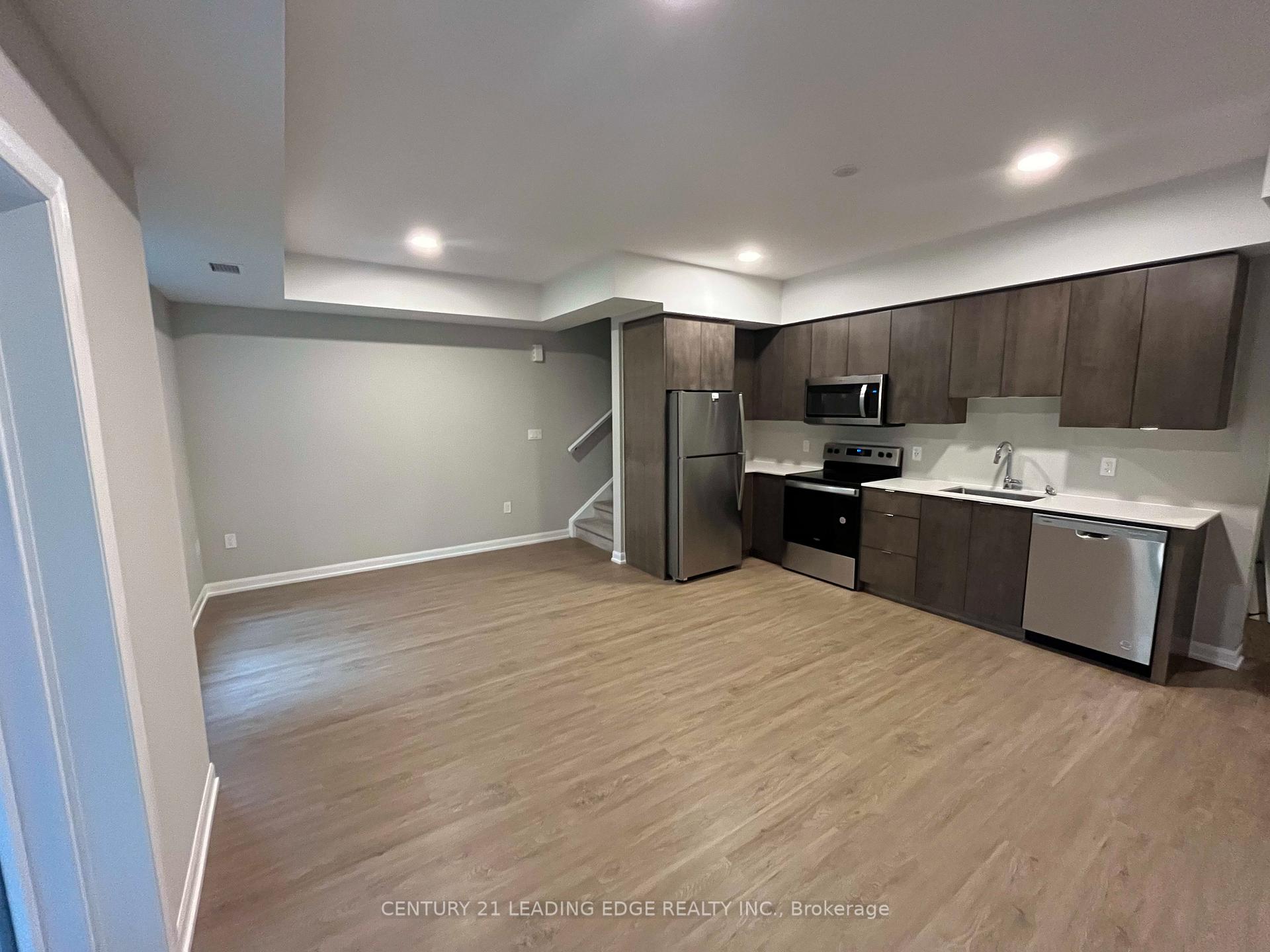 Photo 5 of Unit 305, 708 Woolwich Street, Guelph, Riverside Park — HOMEH