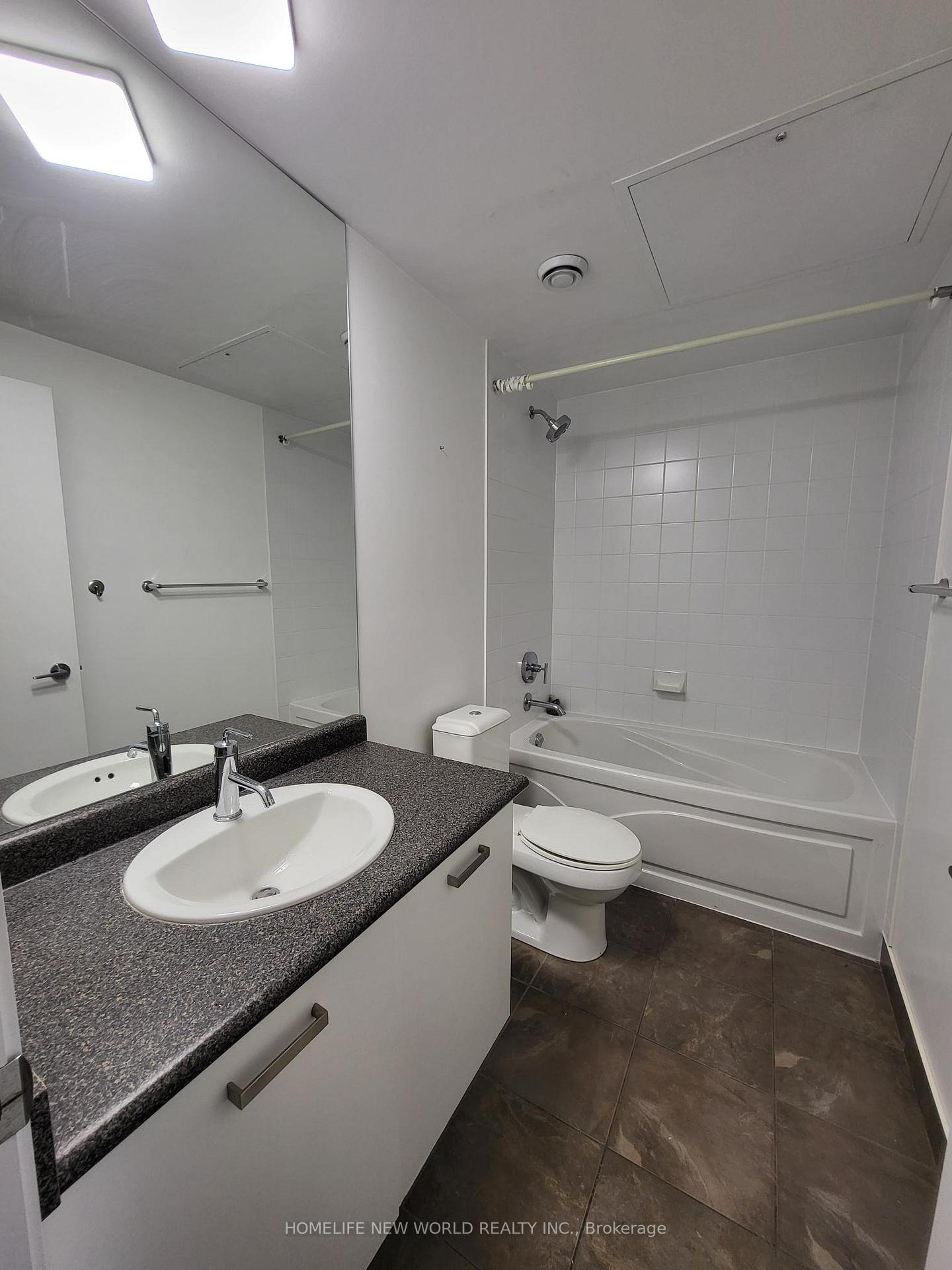 Photo 10 of Unit 807, 832 Bay Street, Toronto, Bay Street Corridor — HOMEH