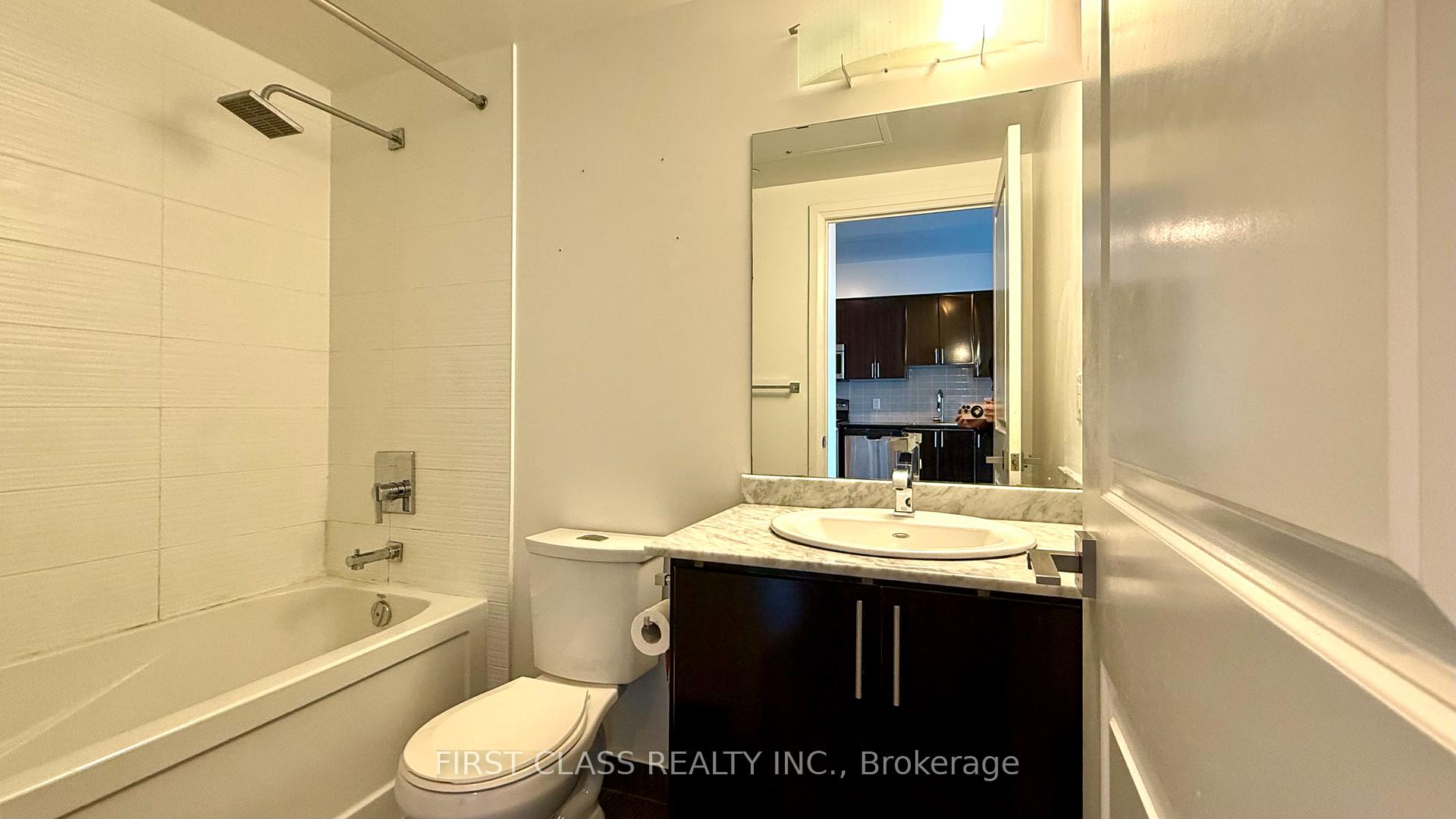 Photo 25 of Unit 2606, 7171 Yonge Street, Markham, Thornhill — HOMEH