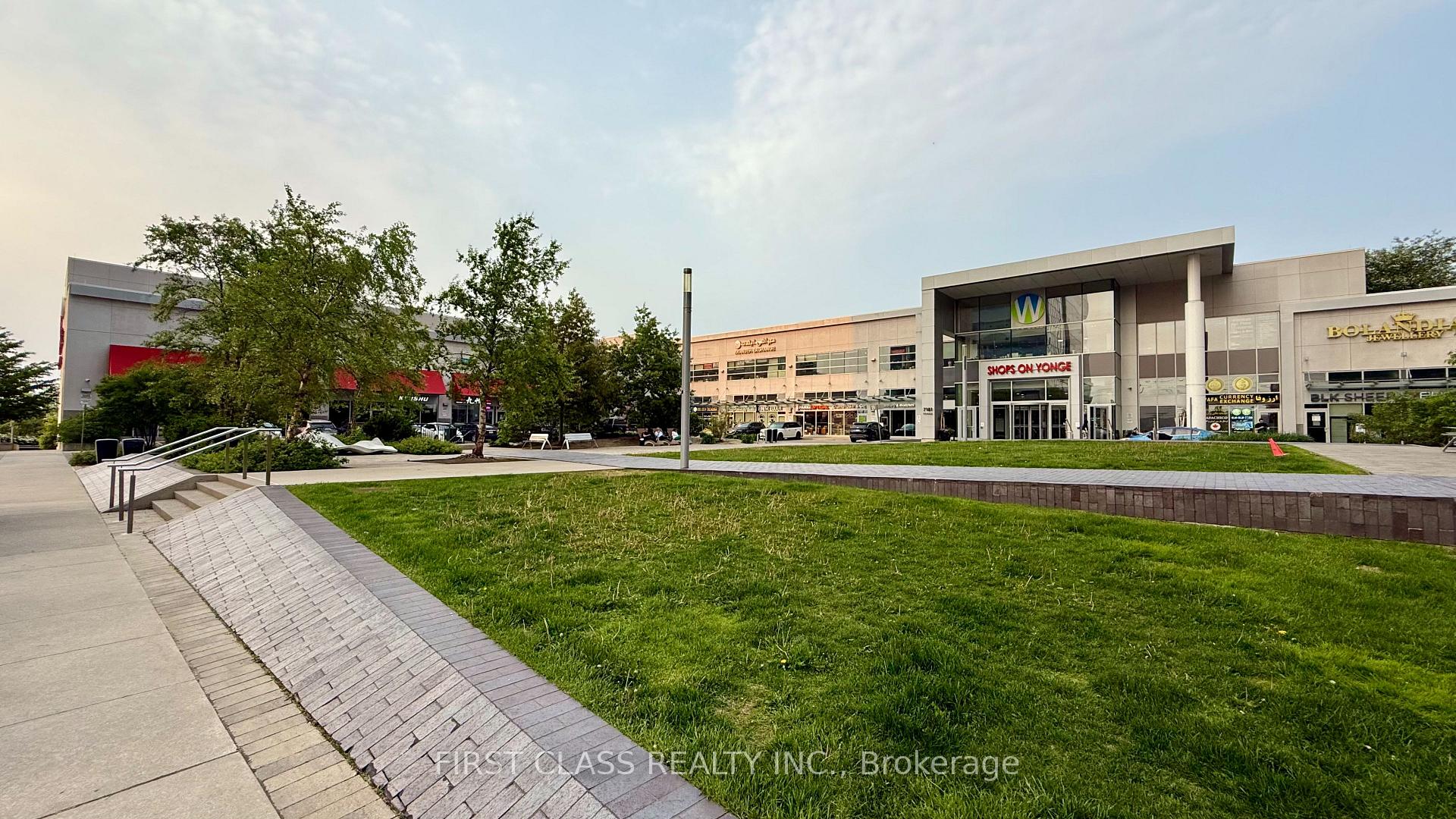 Photo 32 of Unit 2606, 7171 Yonge Street, Markham, Thornhill — HOMEH