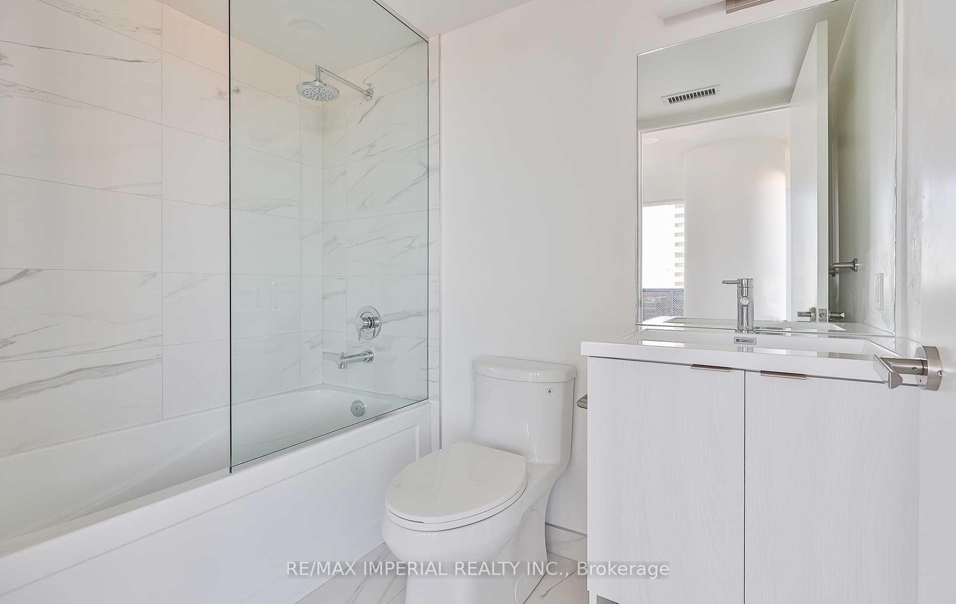 Photo 15 of Unit 3303, 138 Downes Street, Toronto, Waterfront Communities — HOMEH