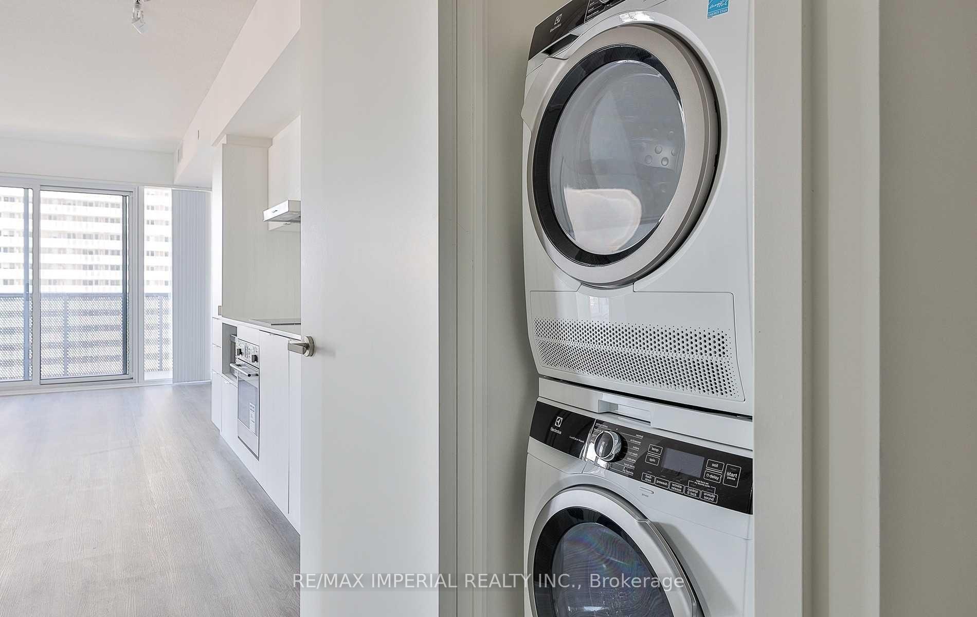 Photo 20 of Unit 3303, 138 Downes Street, Toronto, Waterfront Communities — HOMEH
