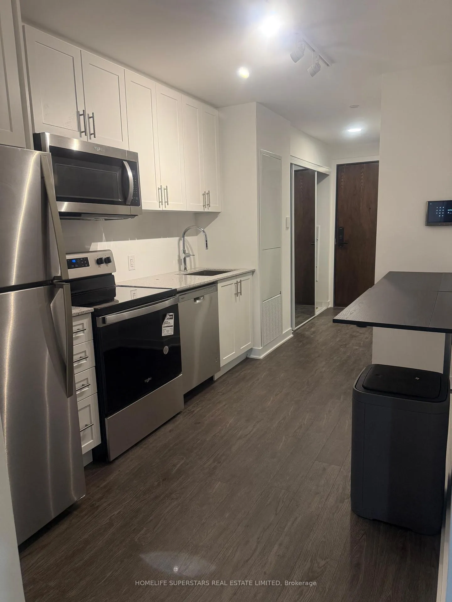 Photo 5 of Unit #419, 2782 Barton Street E, Hamilton, Riverdale — HOMEH