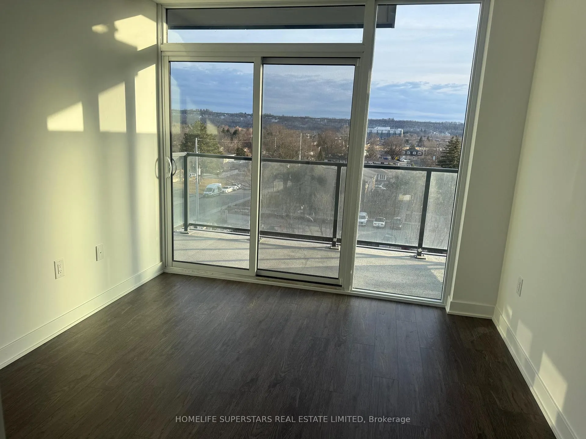 Photo 16 of Unit #419, 2782 Barton Street E, Hamilton, Riverdale — HOMEH