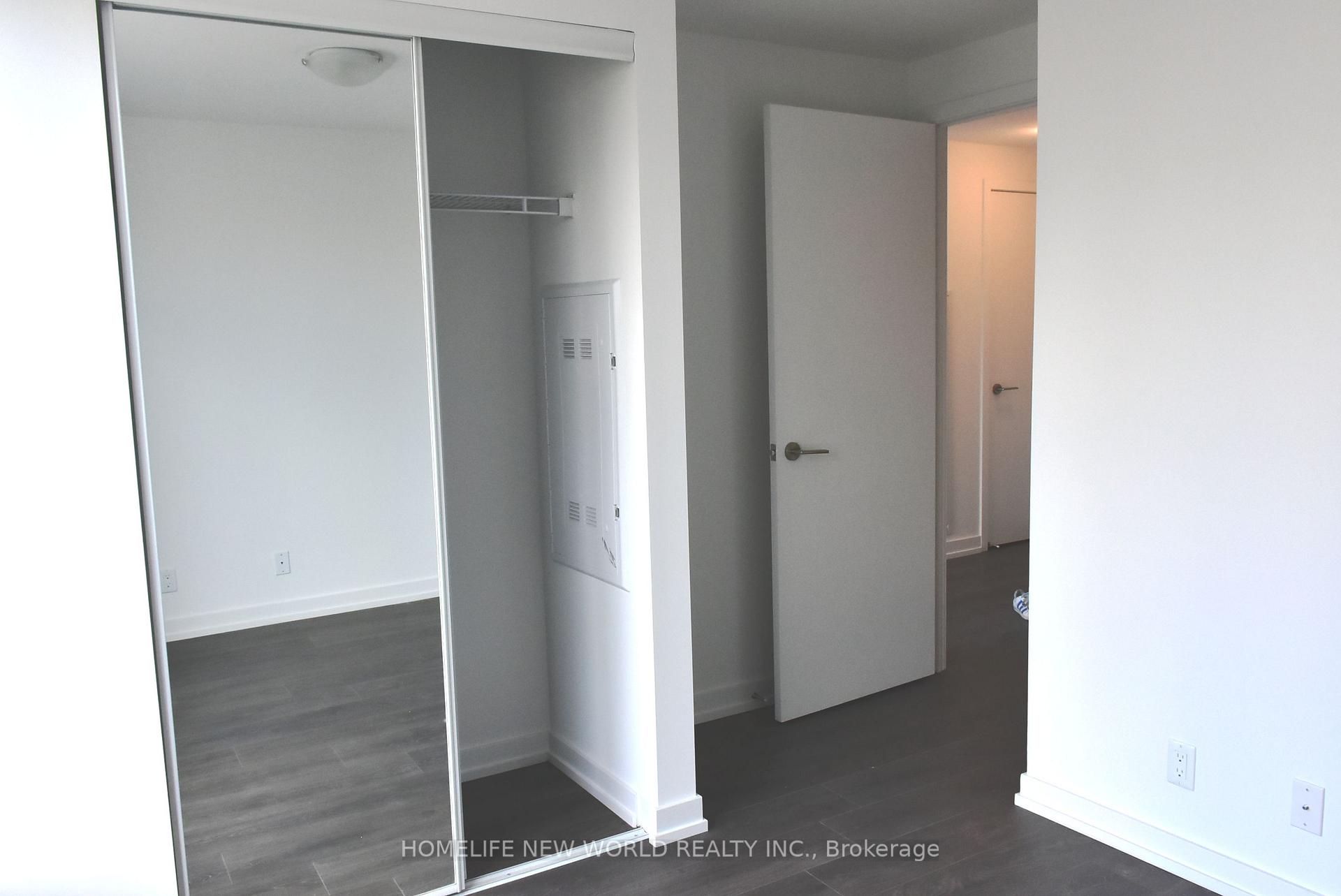 Photo 9 of Unit 907, 203 College Street, Toronto, Kensington-Chinatown — HOMEH