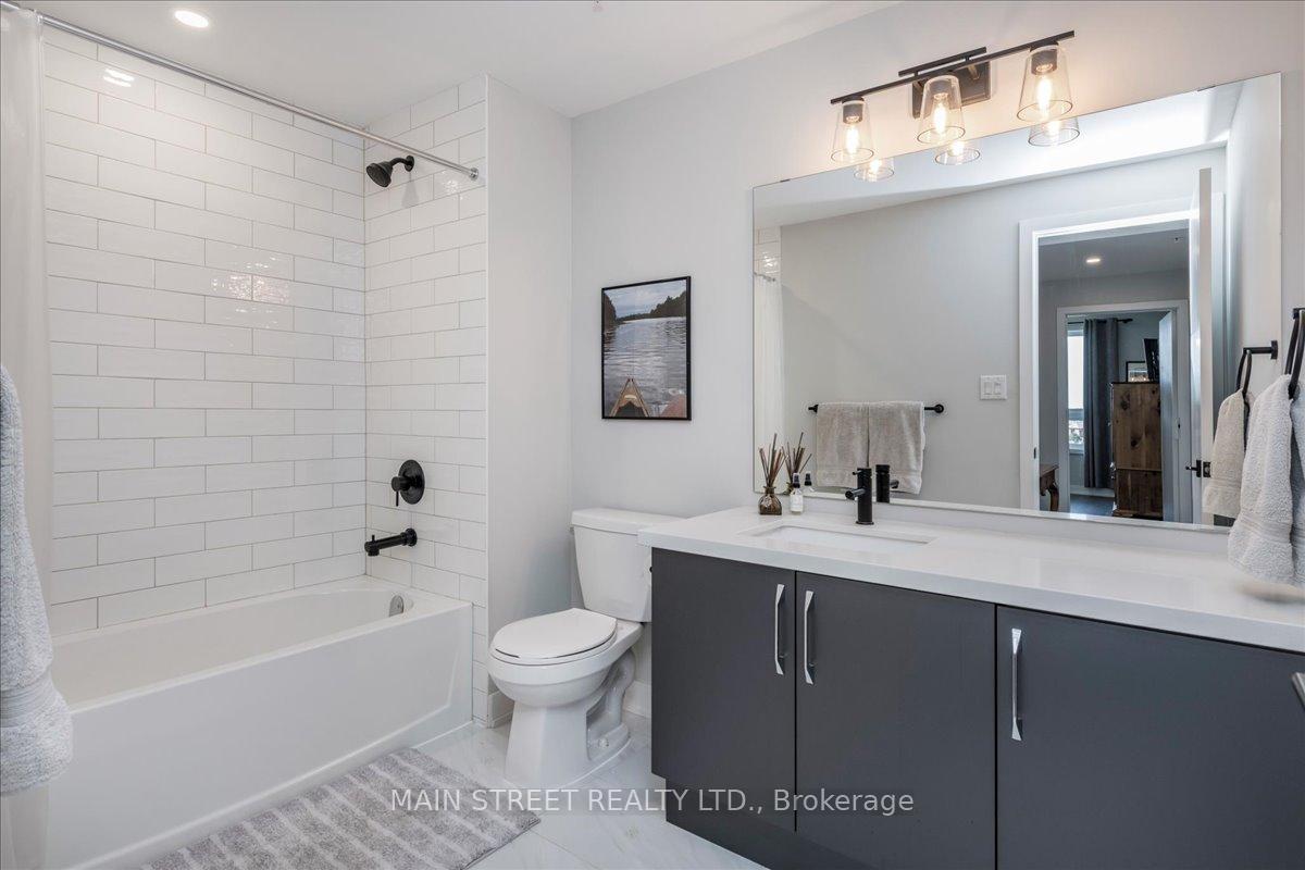 Photo 10 of Unit 301, 5 Chef Lane, Barrie, Rural Barrie Southeast — HOMEH
