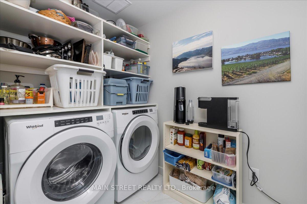 Photo 11 of Unit 301, 5 Chef Lane, Barrie, Rural Barrie Southeast — HOMEH