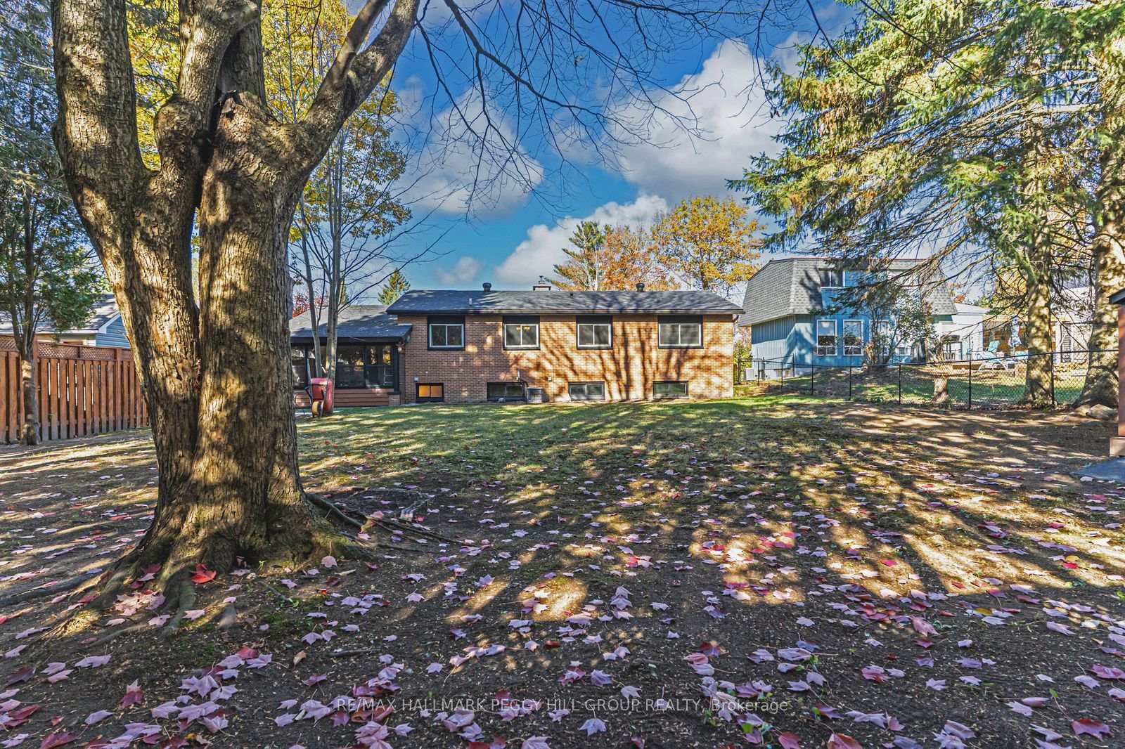 Photo 15 of 255 Fraser Street, Gravenhurst, Muskoka (S) — HOMEH