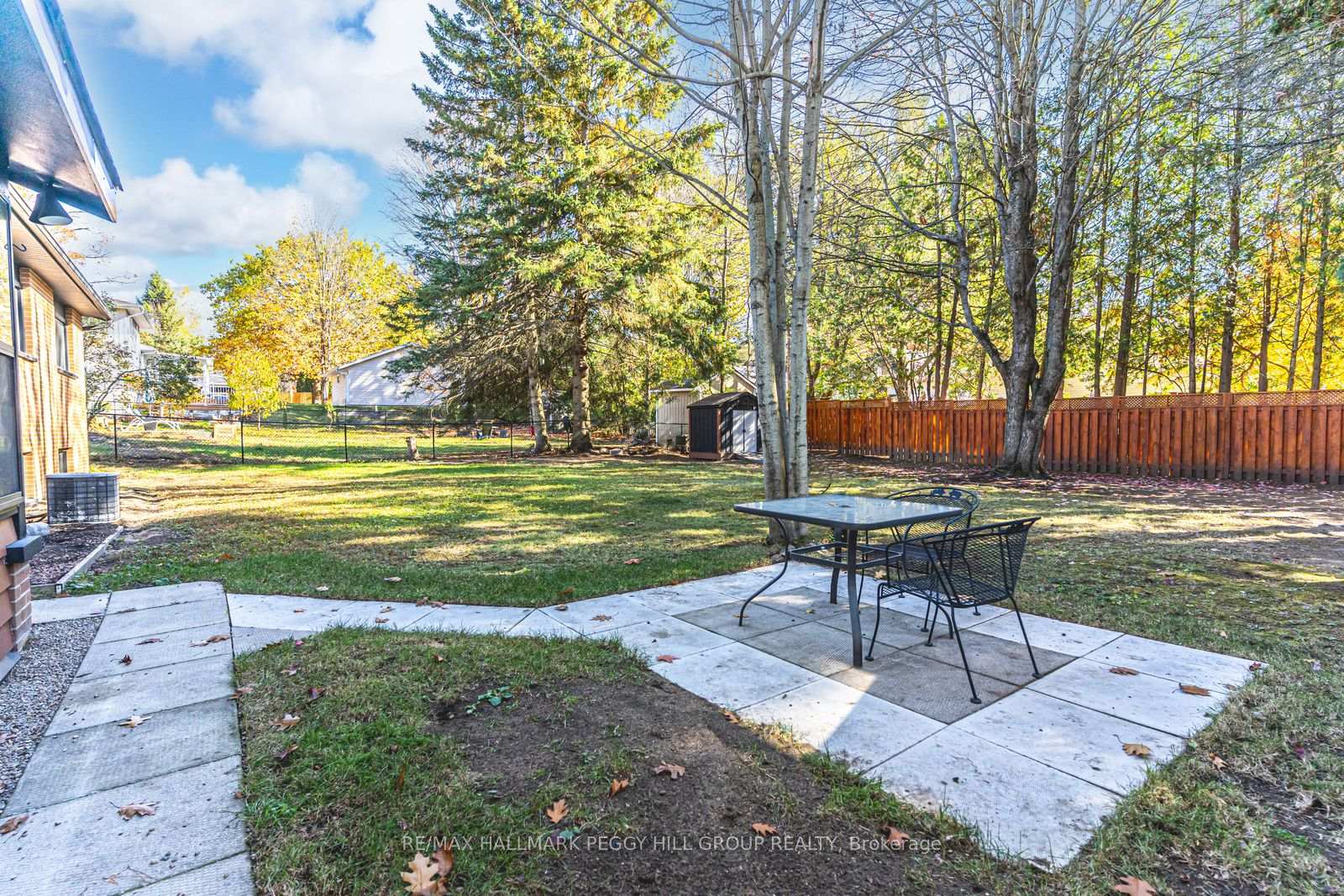 Photo 17 of 255 Fraser Street, Gravenhurst, Muskoka (S) — HOMEH