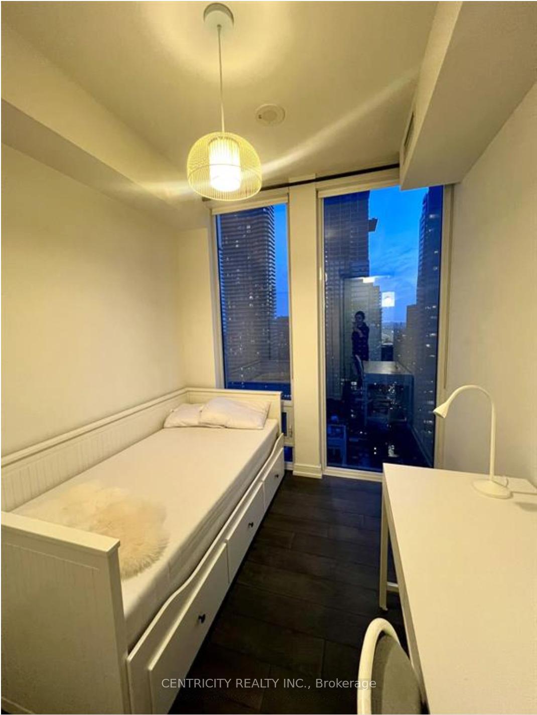 Photo 18 of Unit 3009, 28 Wellesley Street E, Toronto, Church-Yonge Corridor — HOMEH