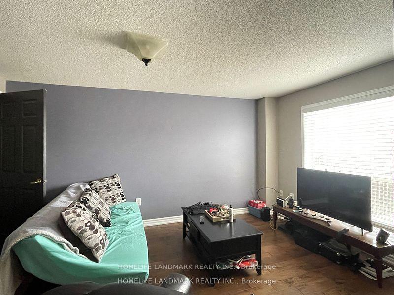Photo 3 of 72 Dunsmore Lane, Barrie, Georgian Drive — HOMEH