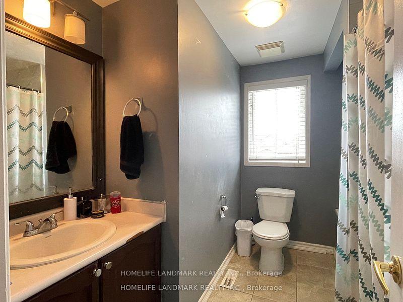 Photo 5 of 72 Dunsmore Lane, Barrie, Georgian Drive — HOMEH