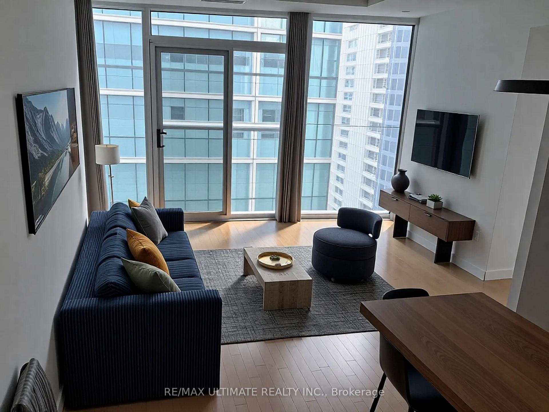 Front of Unit 2110, 14 York Street