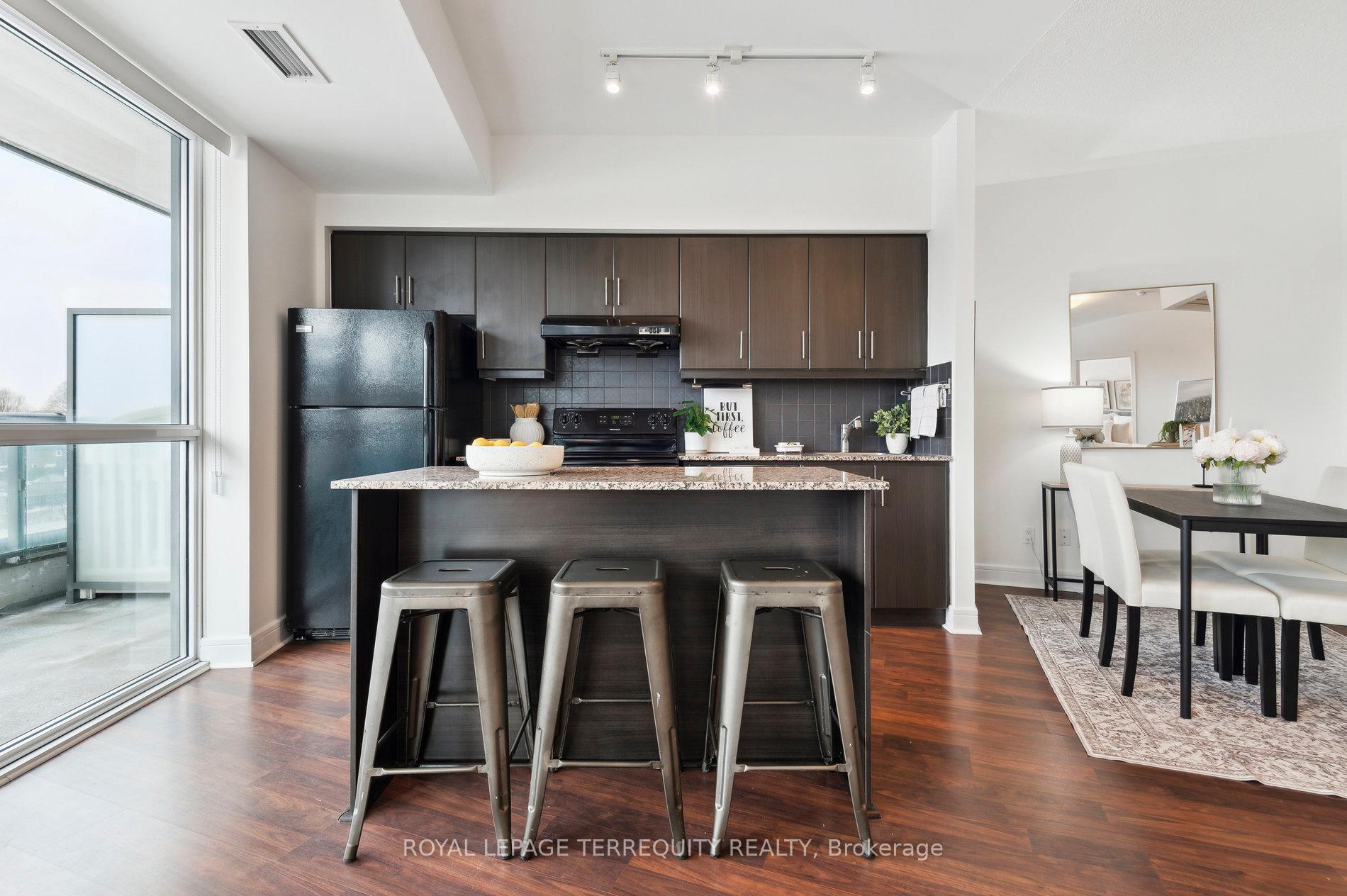 Photo 5 of Unit 321, 35 Brian Peck Crescent, Toronto, Thorncliffe Park — HOMEH