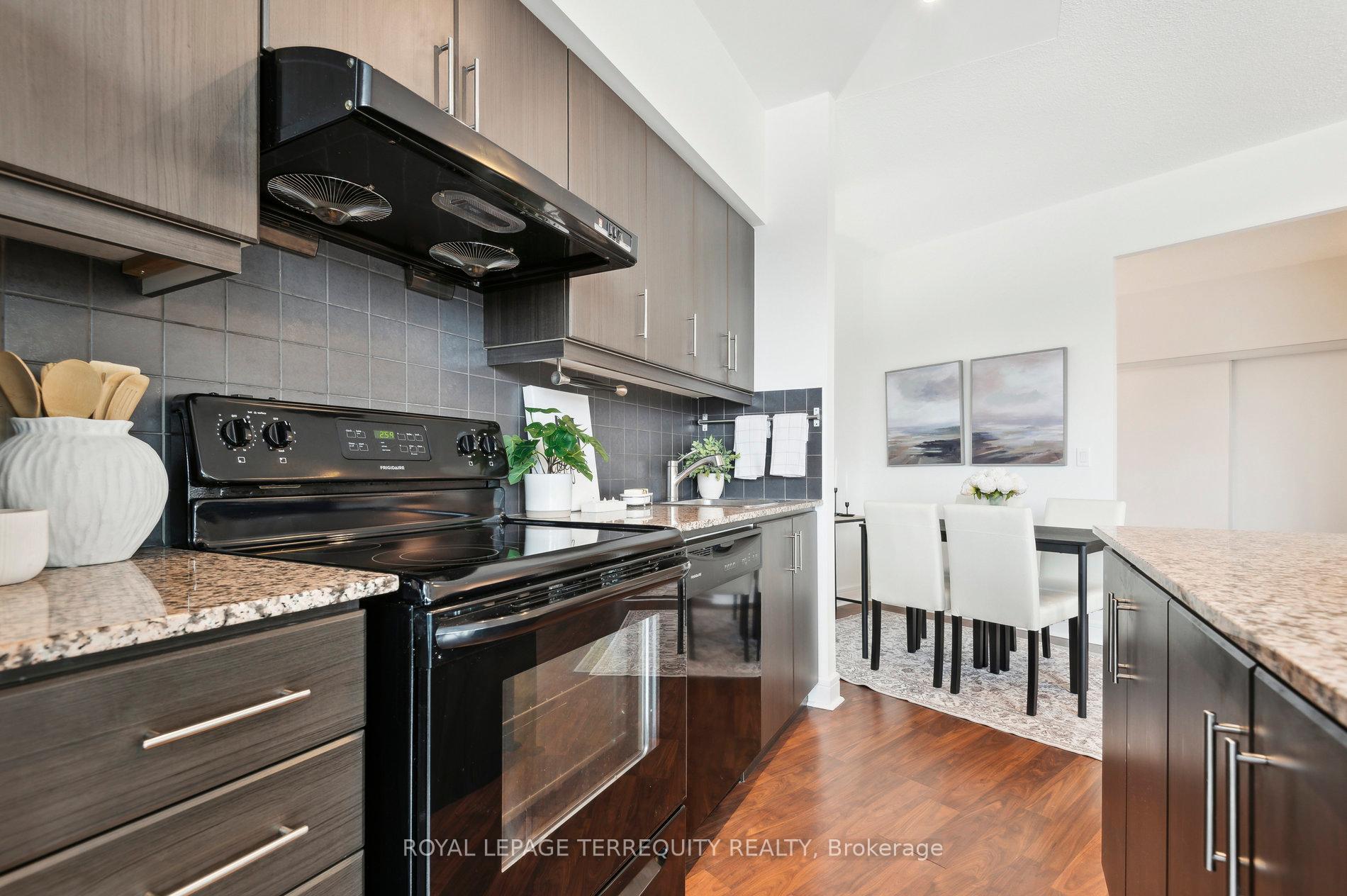 Photo 9 of Unit 321, 35 Brian Peck Crescent, Toronto, Thorncliffe Park — HOMEH