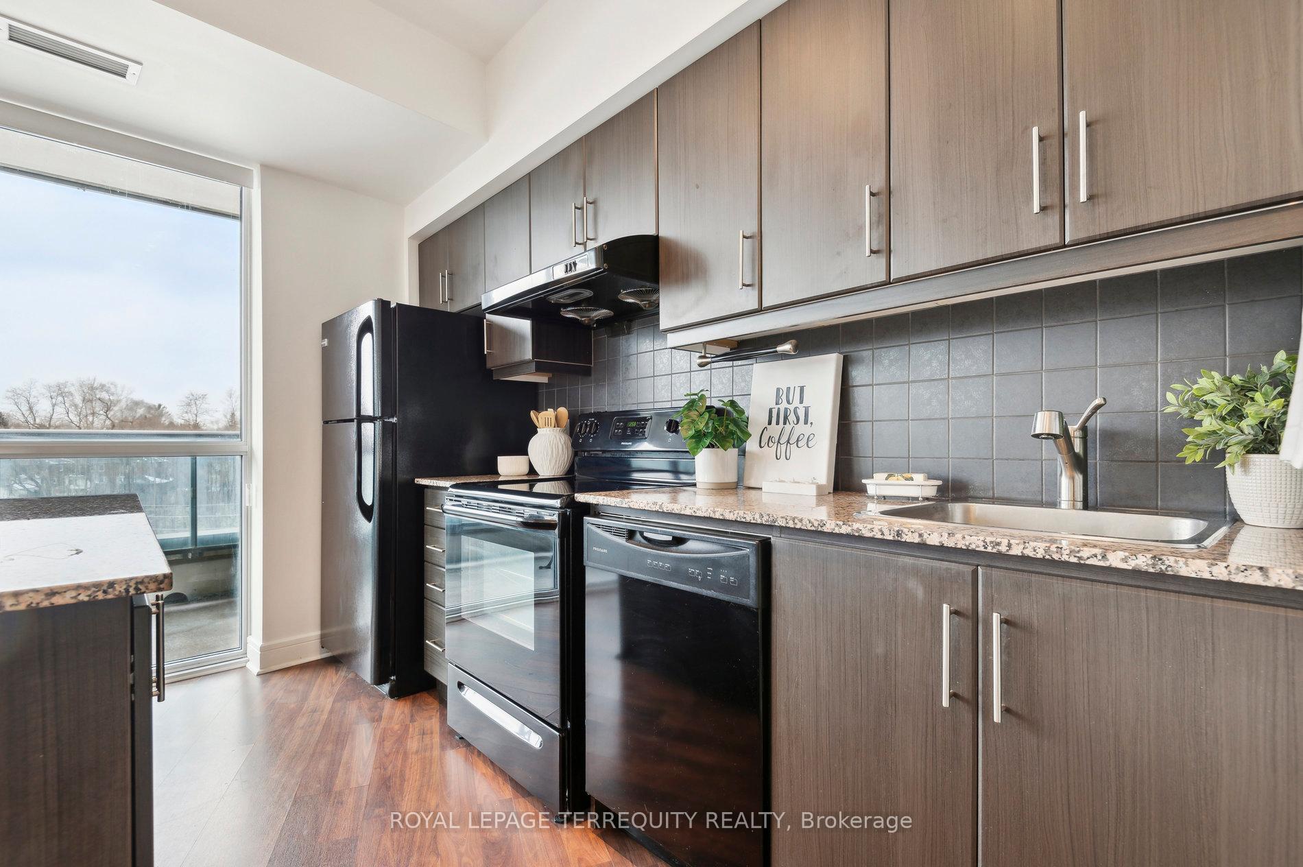 Photo 10 of Unit 321, 35 Brian Peck Crescent, Toronto, Thorncliffe Park — HOMEH
