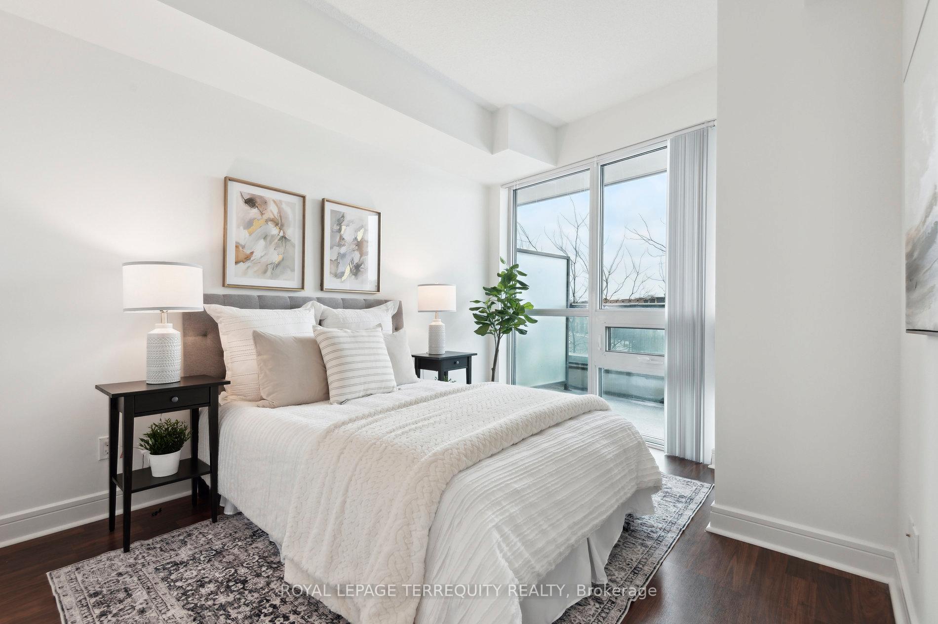 Photo 13 of Unit 321, 35 Brian Peck Crescent, Toronto, Thorncliffe Park — HOMEH