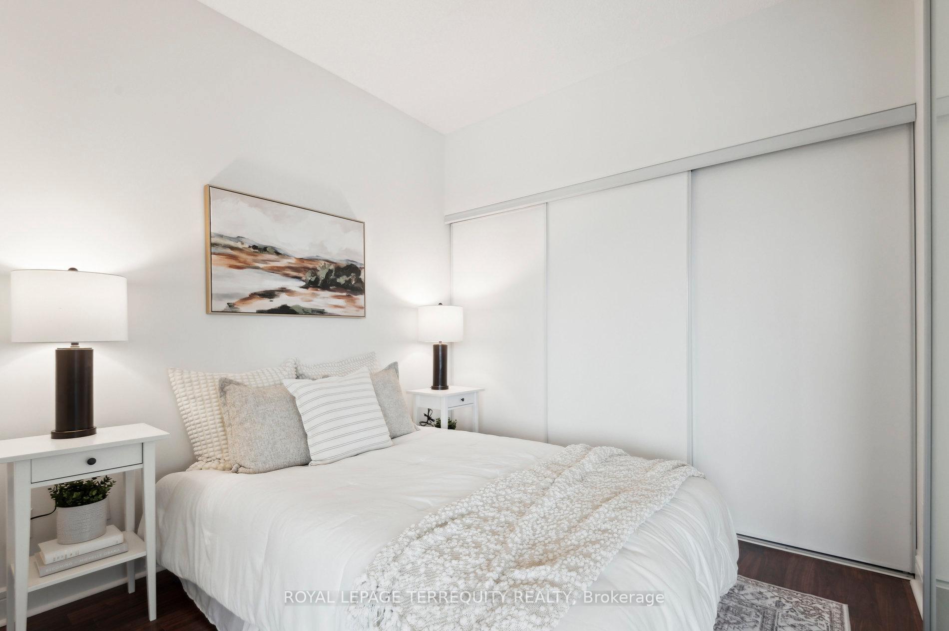 Photo 15 of Unit 321, 35 Brian Peck Crescent, Toronto, Thorncliffe Park — HOMEH
