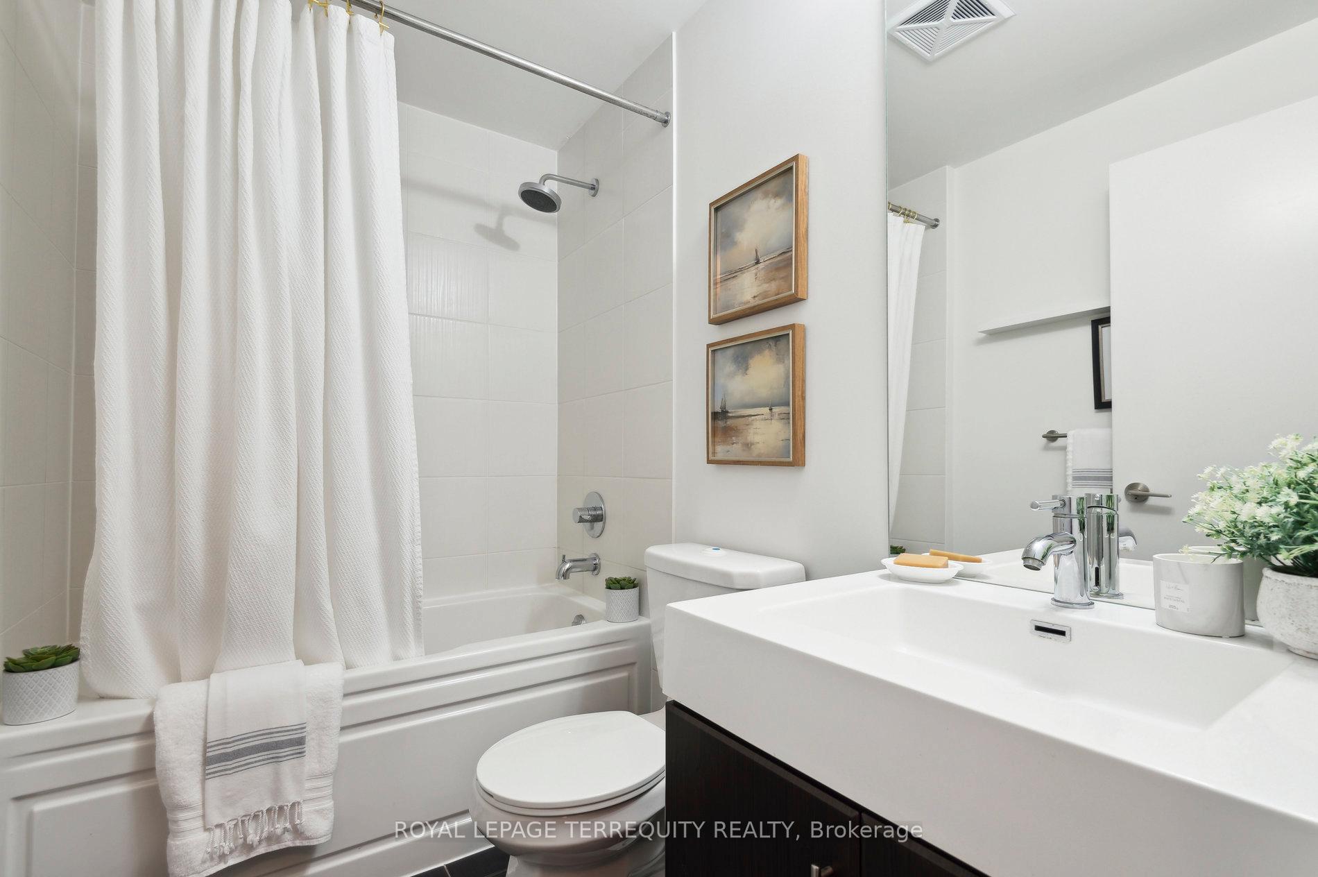Photo 19 of Unit 321, 35 Brian Peck Crescent, Toronto, Thorncliffe Park — HOMEH