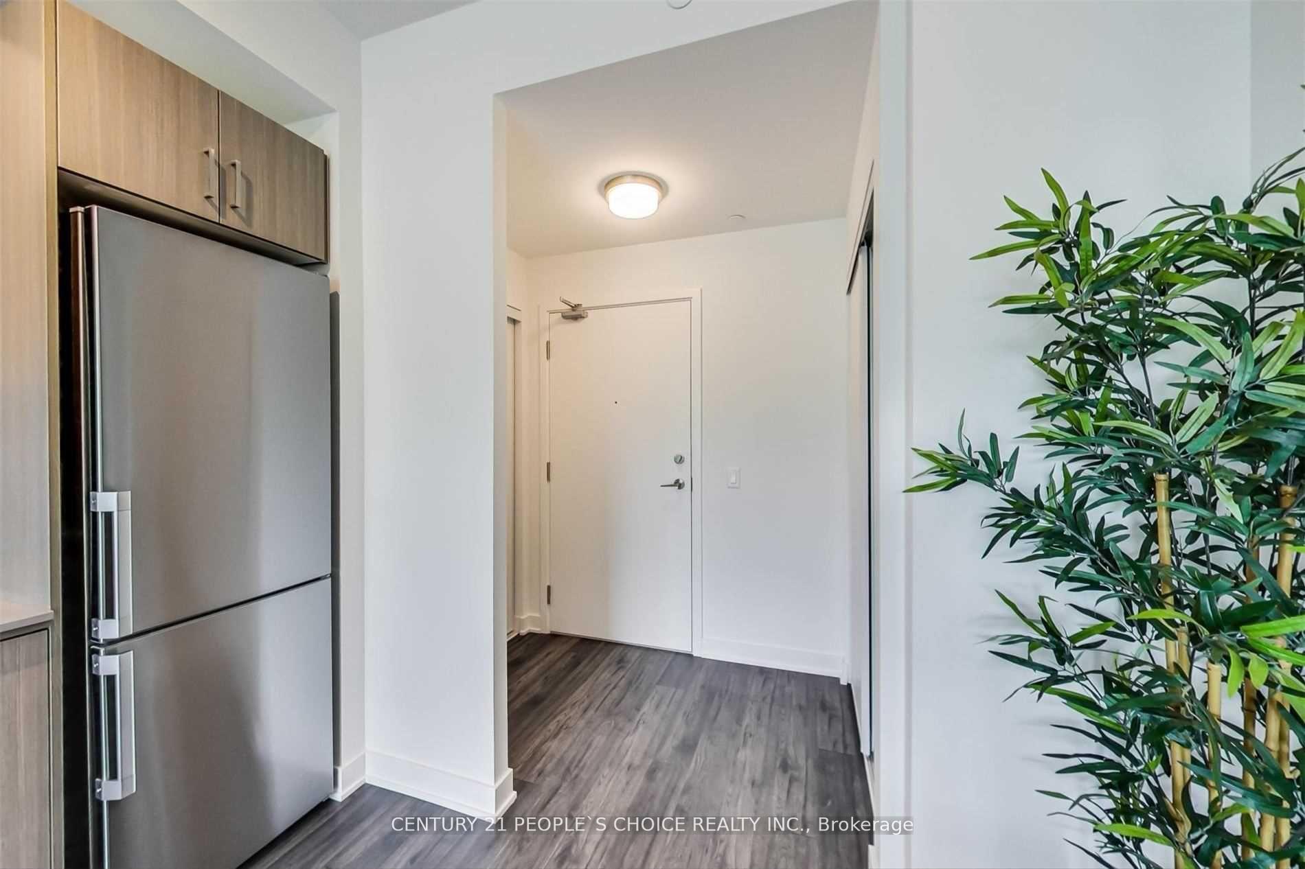 Photo 27 of Unit 528, 681 Yonge Street, Barrie, 400 North — HOMEH