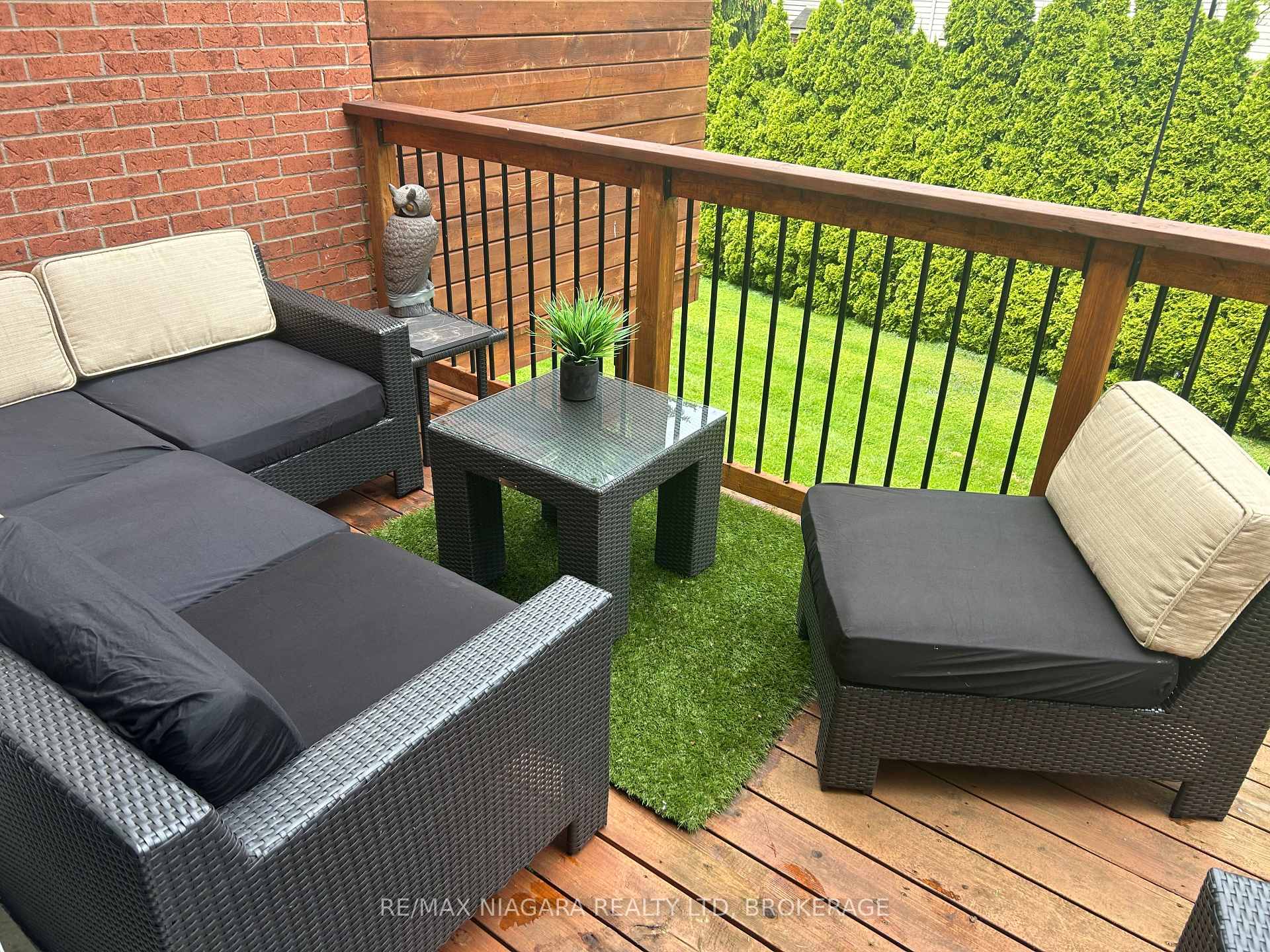 Photo 13 of Unit 5, 130 Livingston Avenue, Grimsby, Grimsby West — HOMEH